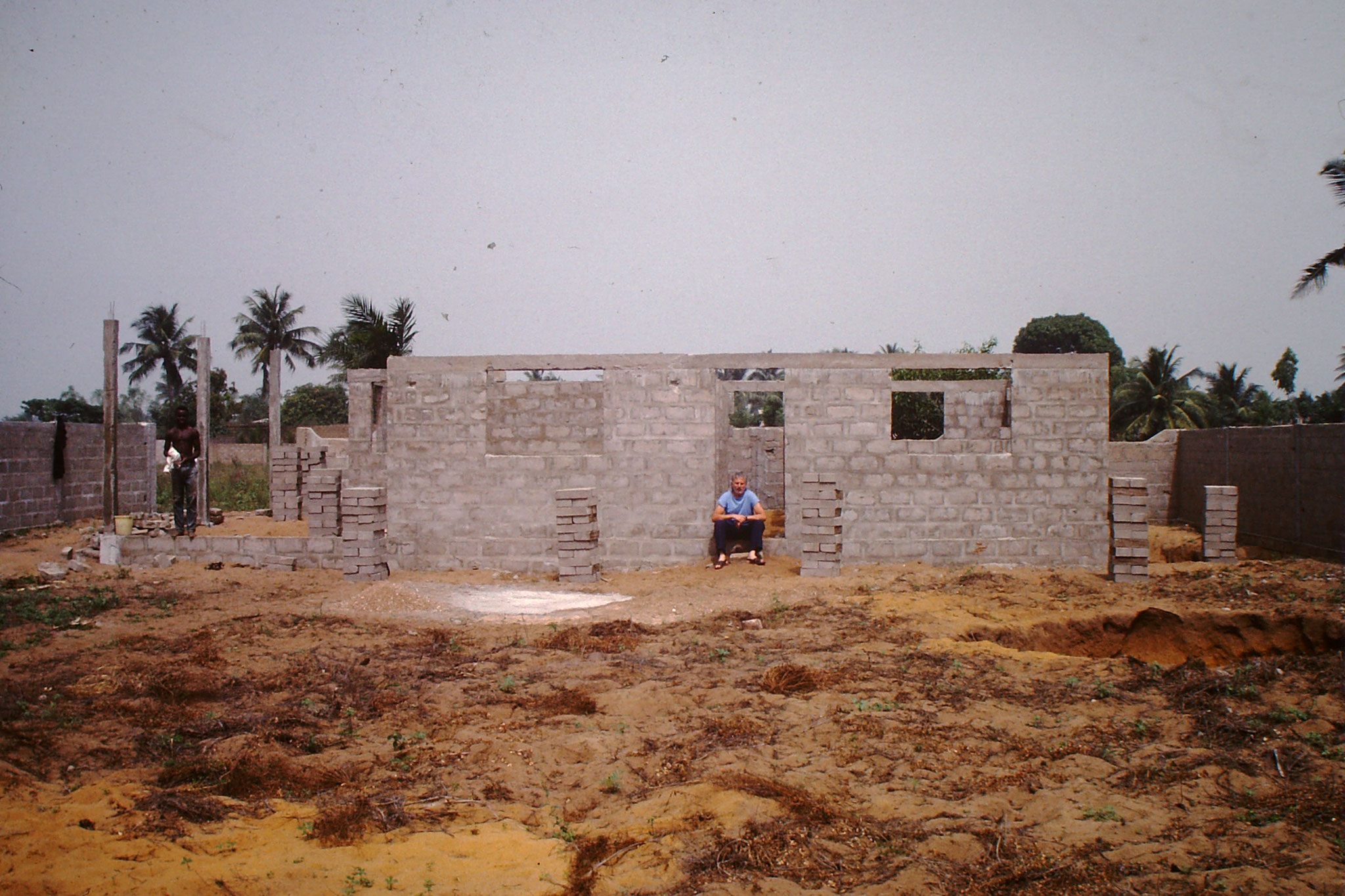 Haus im Rohbau 1990