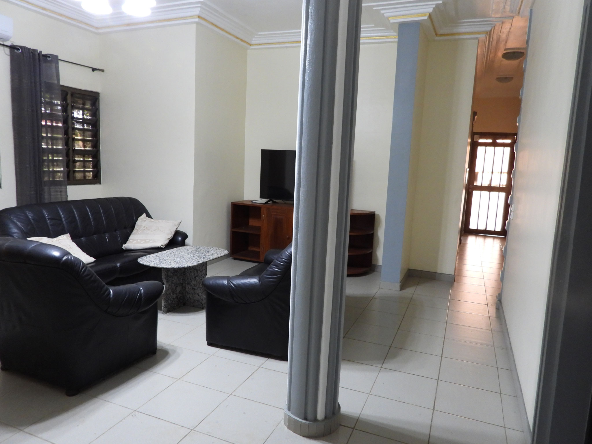Salon.