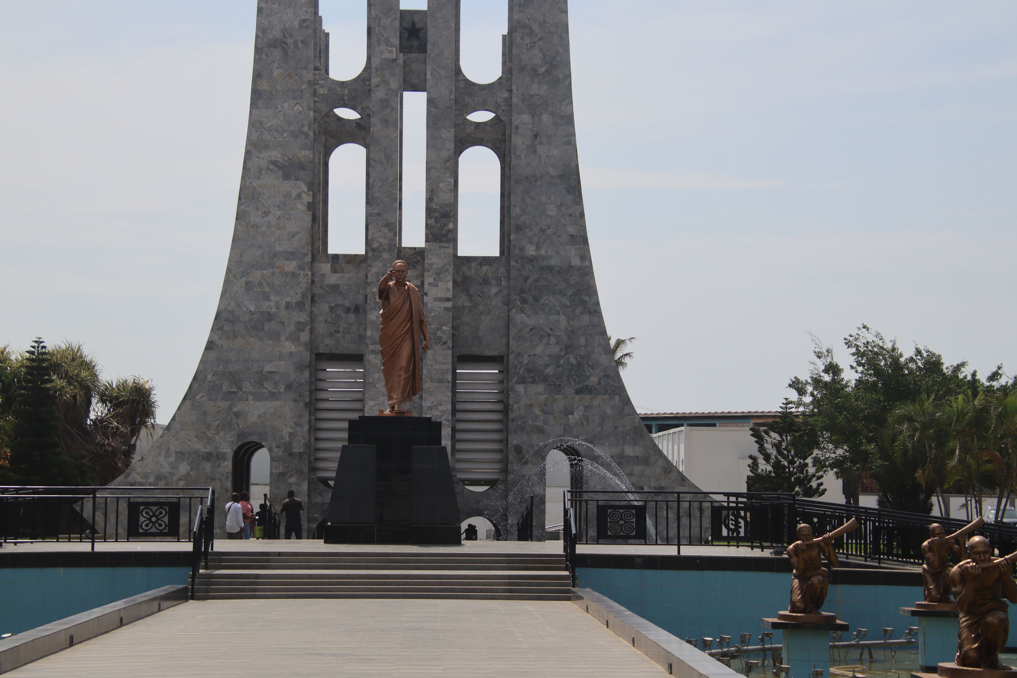 Im Mausoleum von Kwame Nkruma.