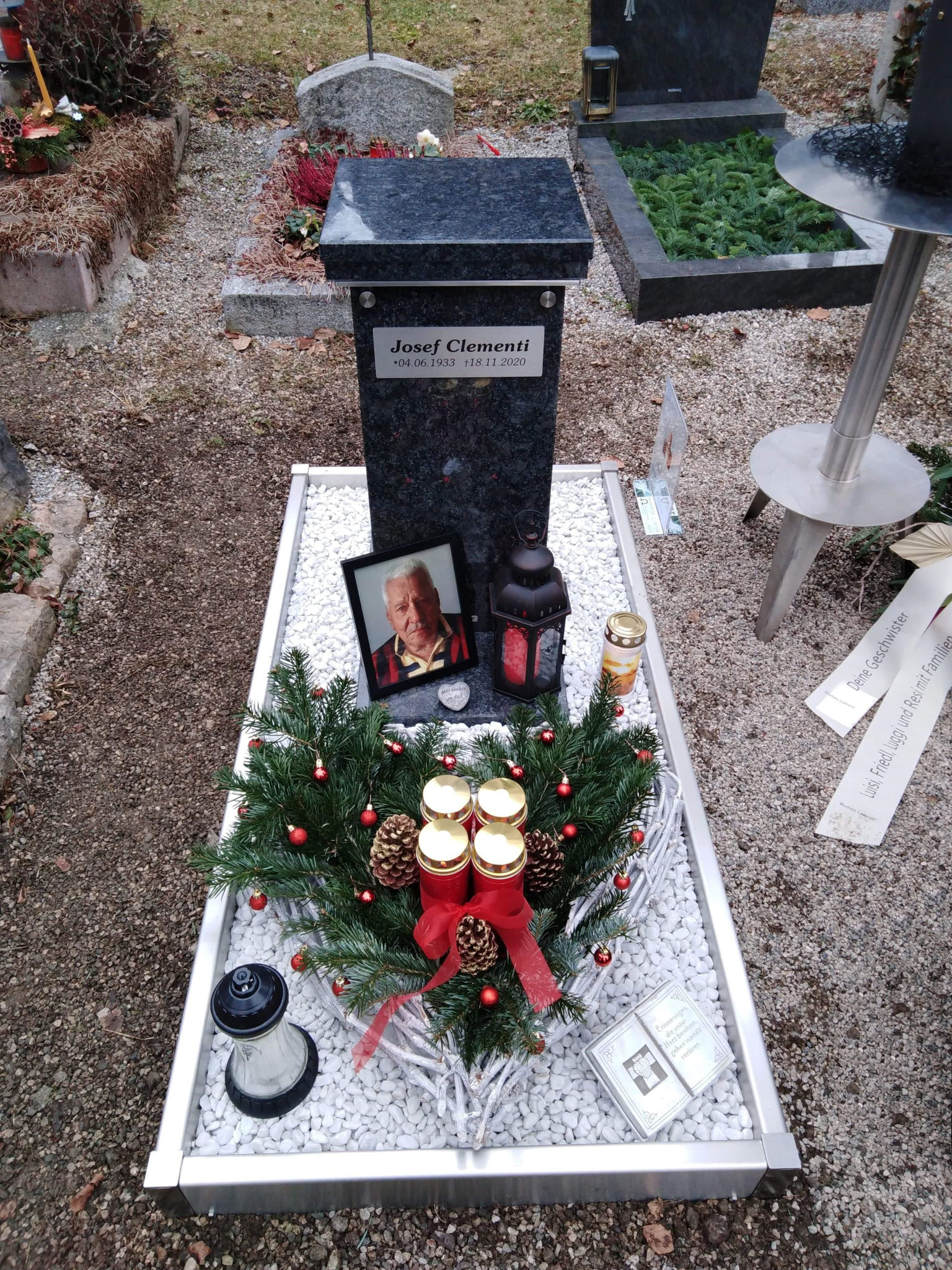 Grabeinfassung Edelstahl