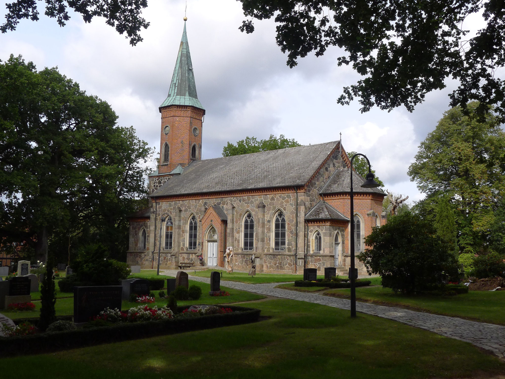 St. Marienkirche in Basthorst (Foto: Dorit Hartz)