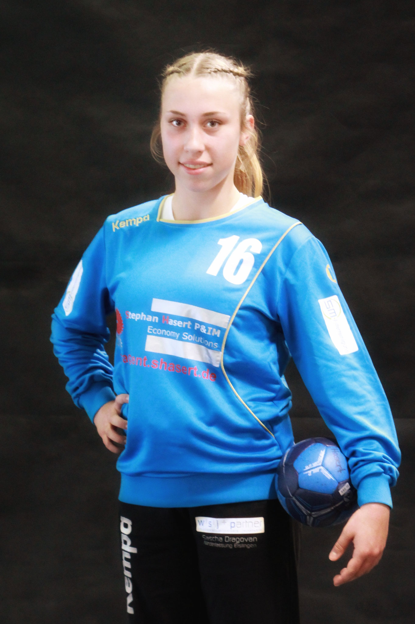 #16 Leni Hagenlocher