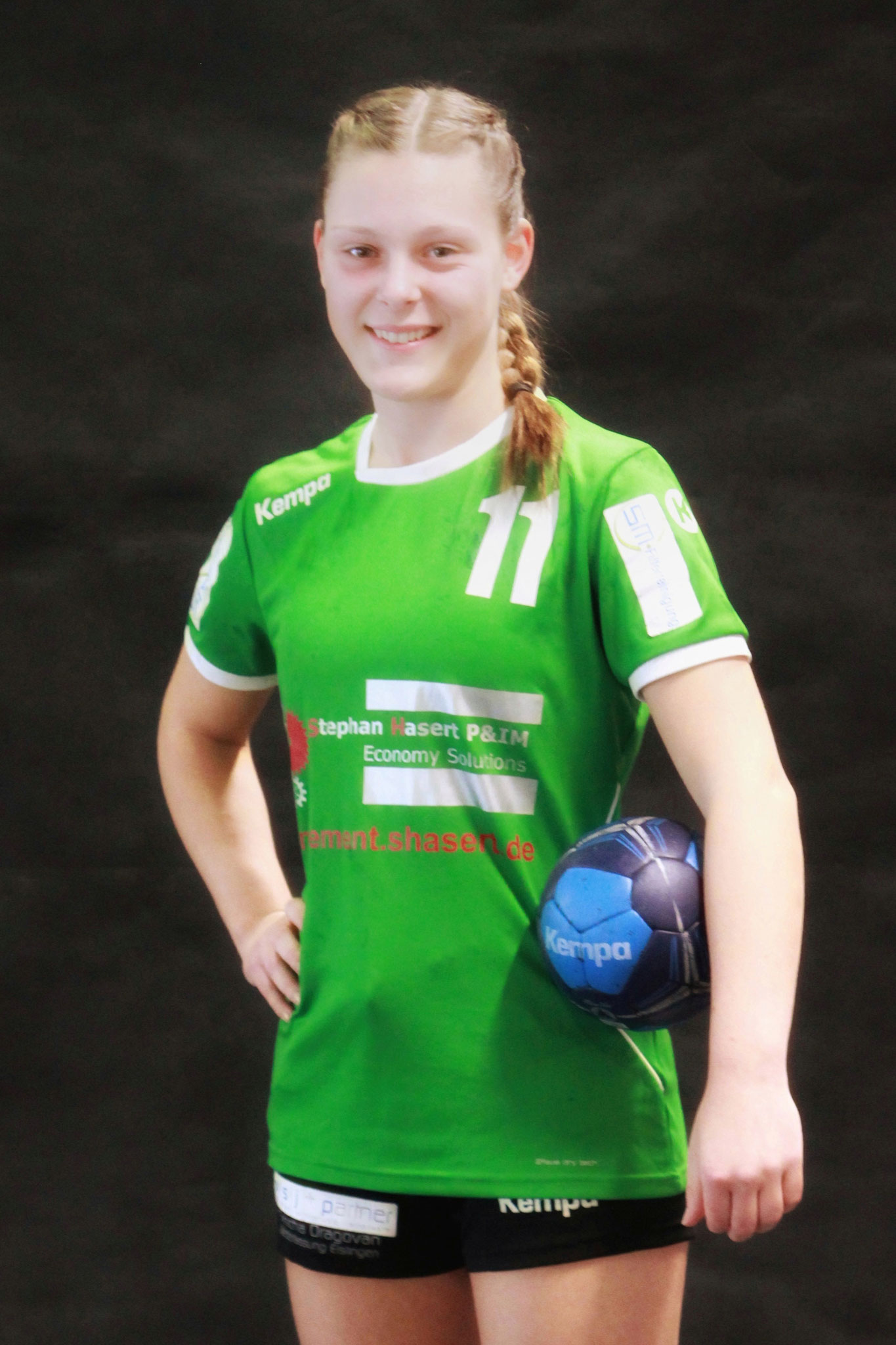 #11 Sina Hasert