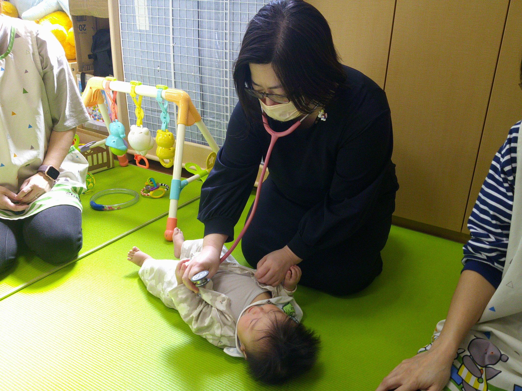 園医が保育園にきて今年度初めての内科検診。