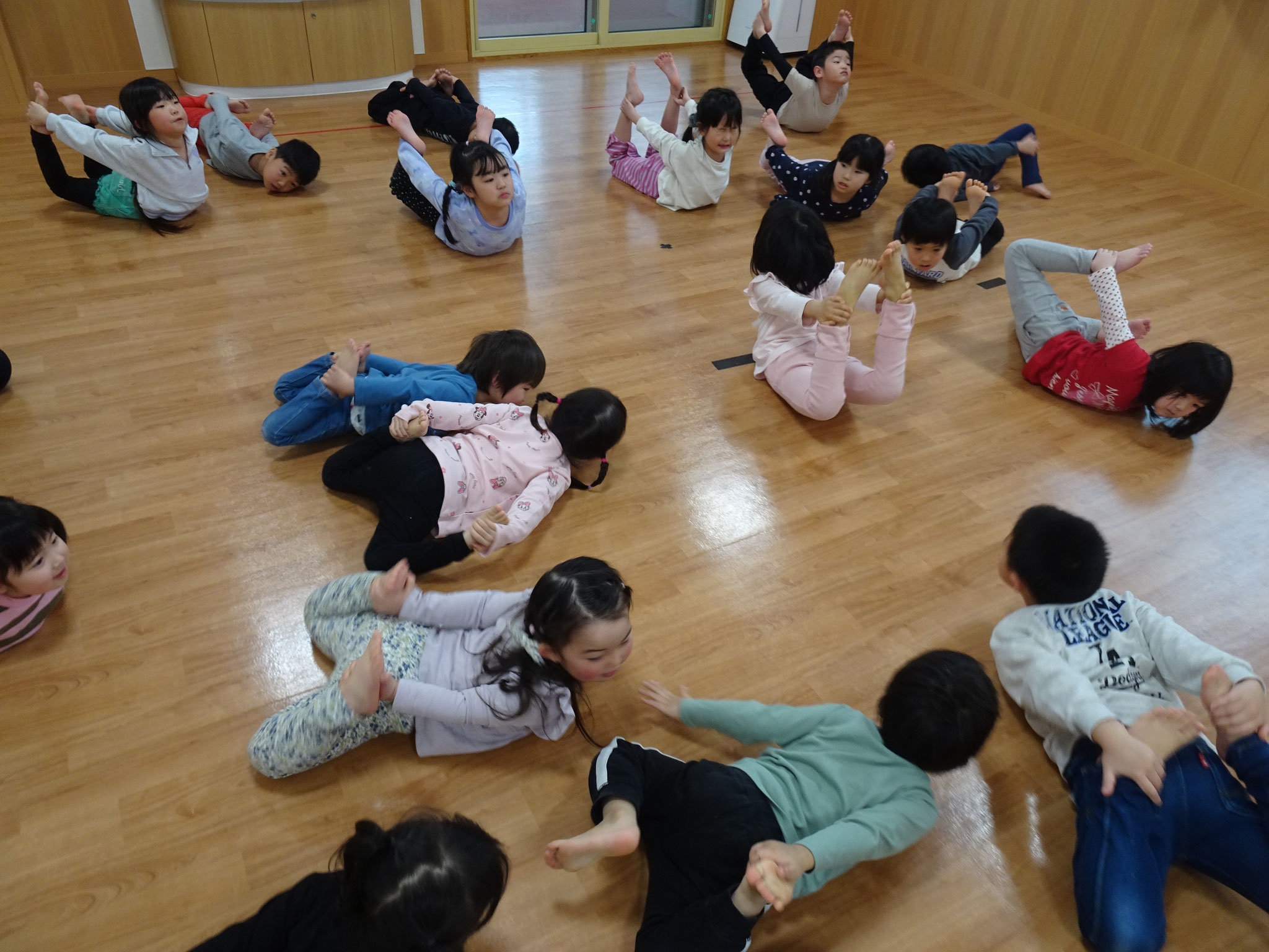 顔を見合わせてクスクス笑いがかわいいです。