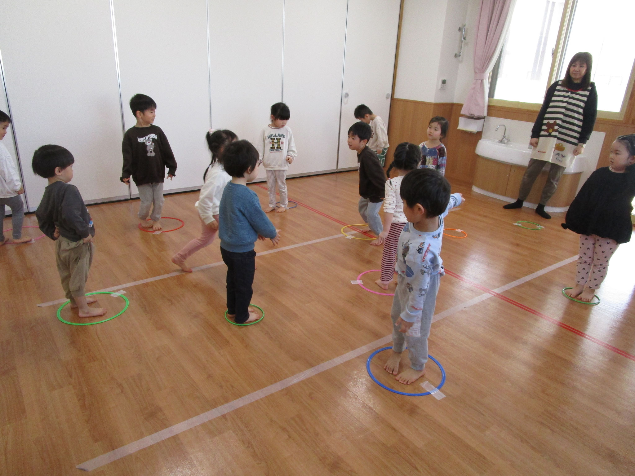 ゲームをして交流を深めていましたよ。