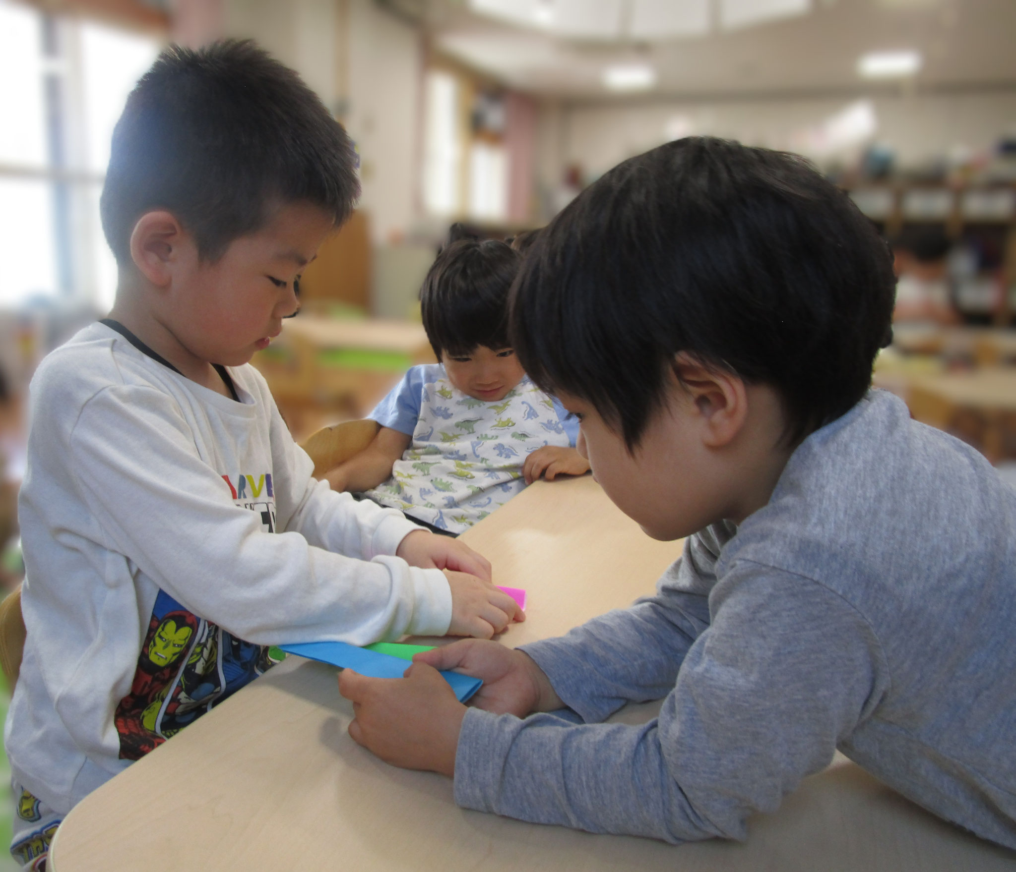真剣に覚えようとする3歳児さん。