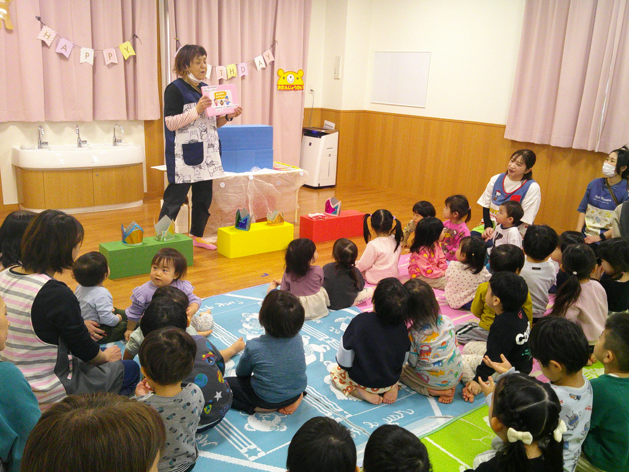 2月のお誕生会でした。