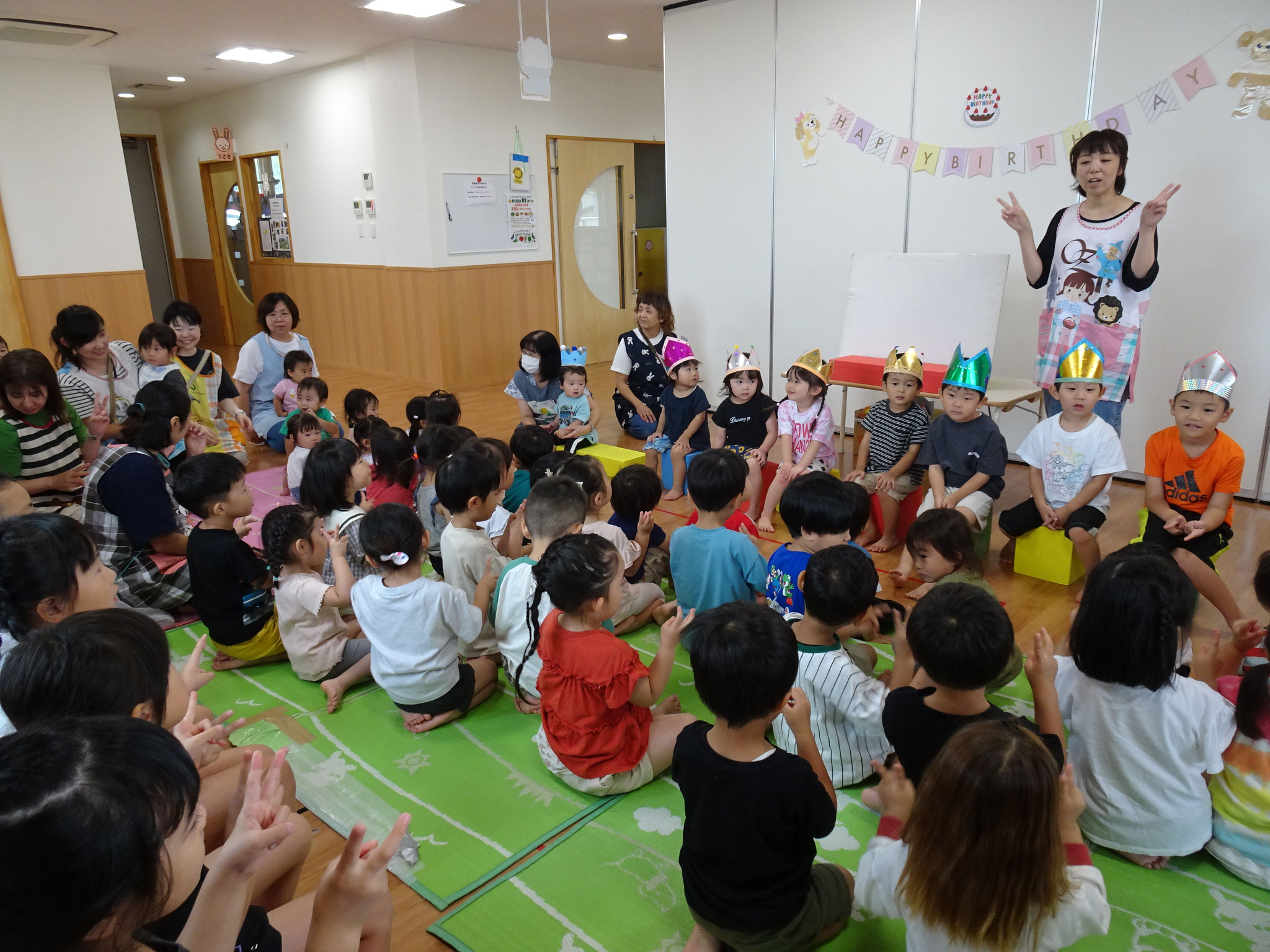 8月生まれのお誕生会でした。8人の誕生児がいましたよ☆