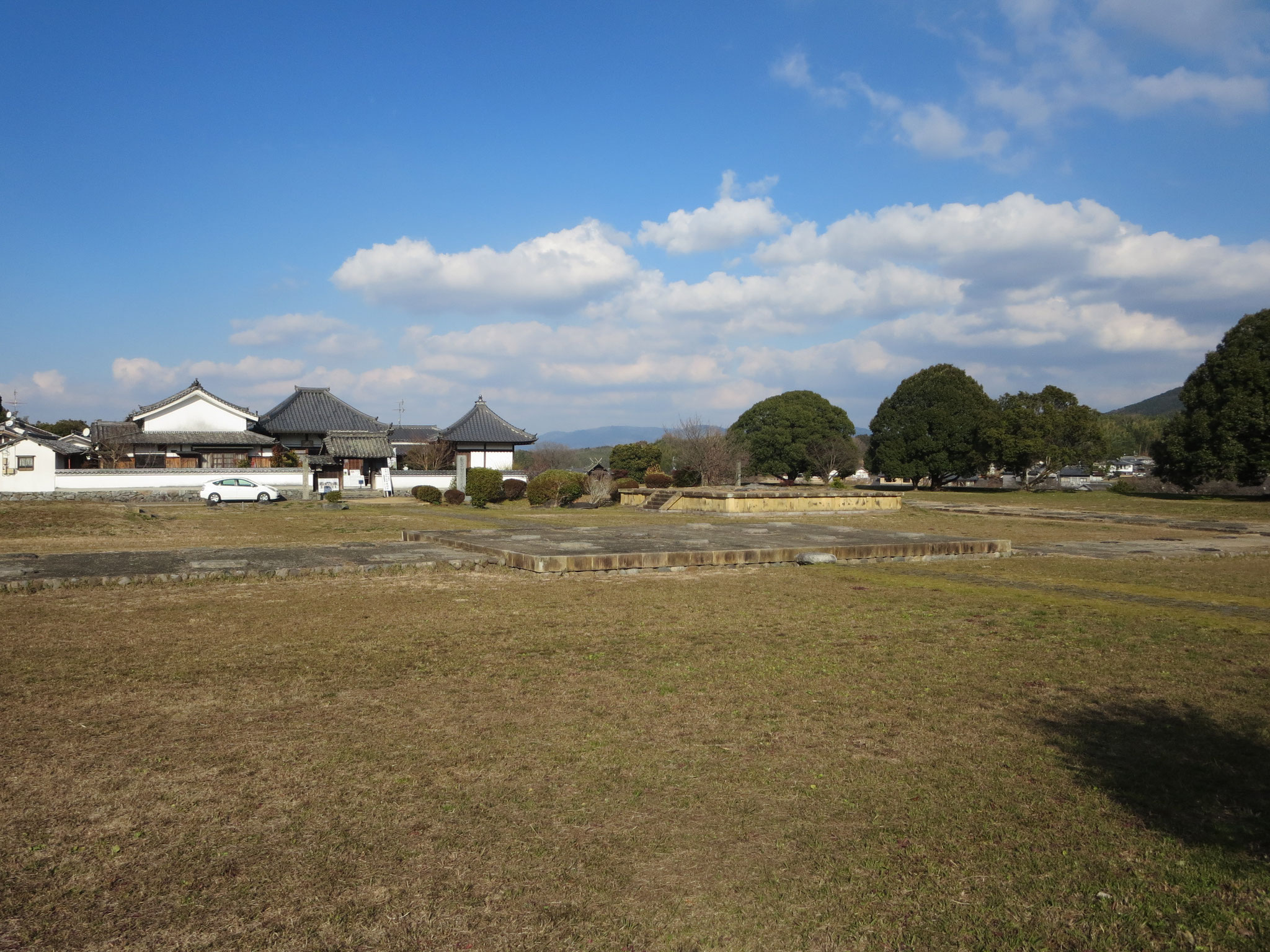 川原廃寺風景  謎多き大寺