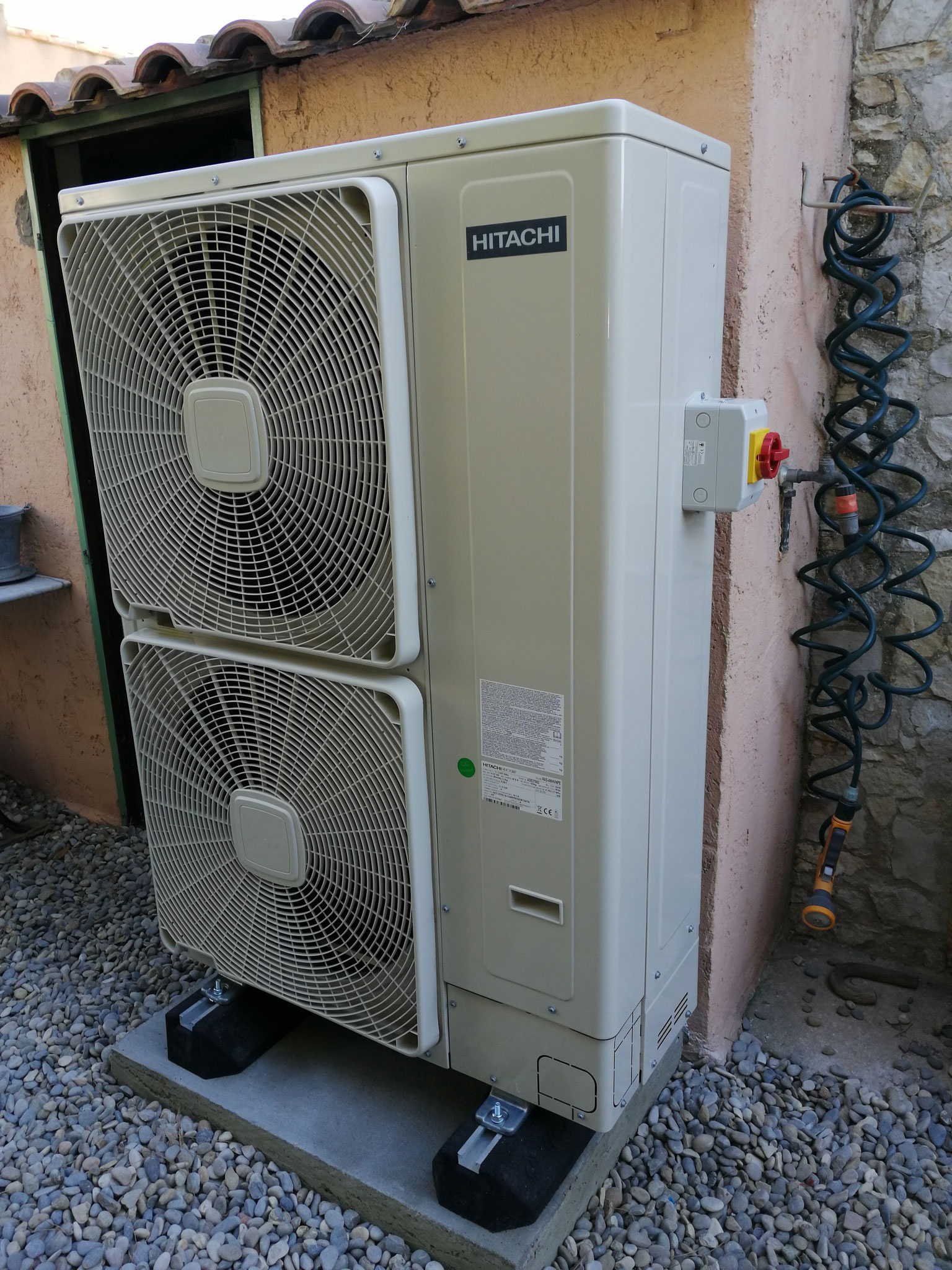 Vue groupe ext avec arrêt d'urgence