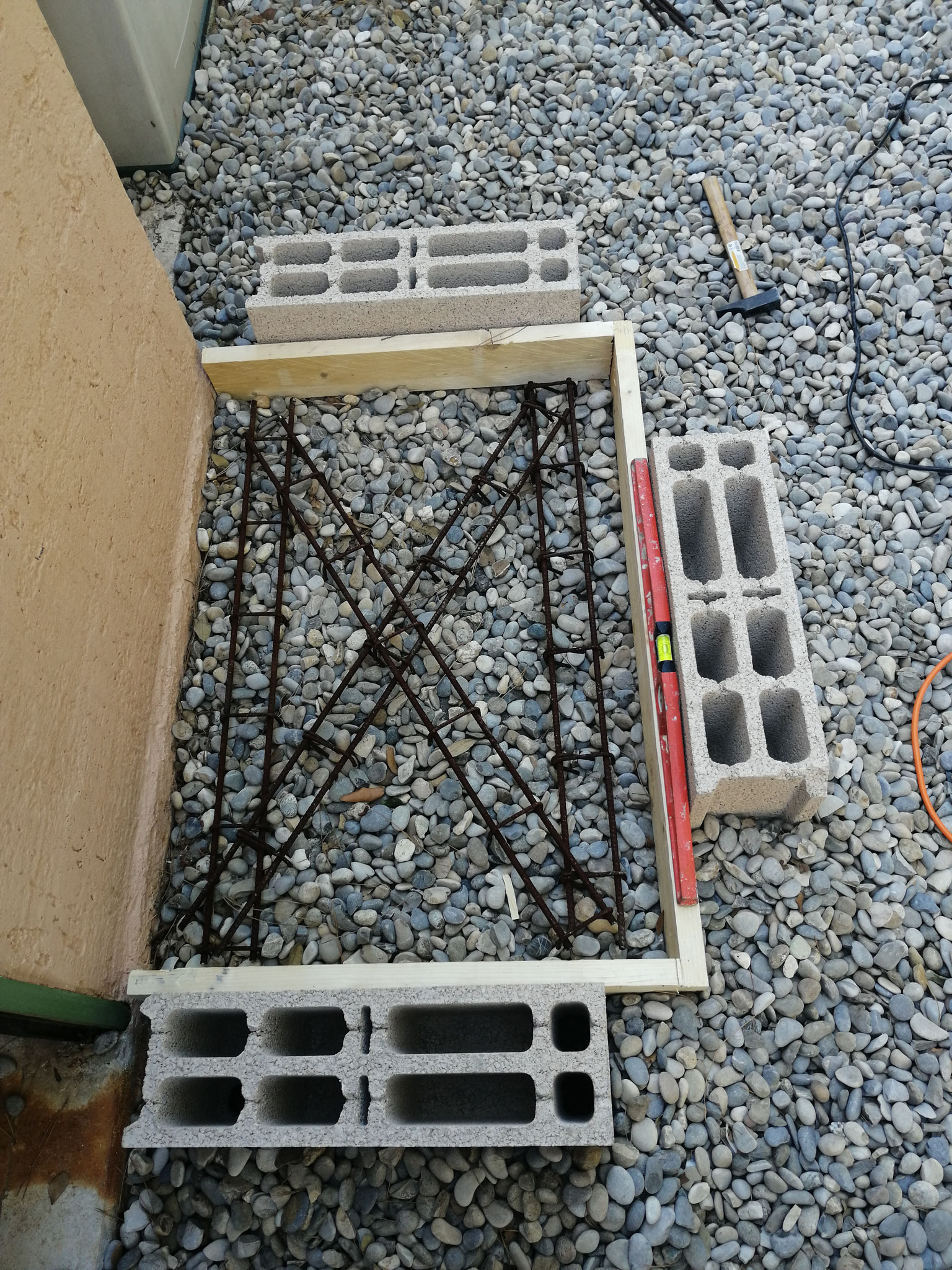 Création dalle groupe extérieur