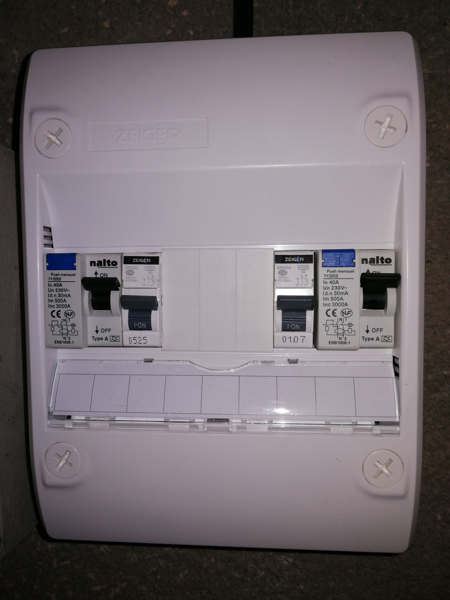 Protections différentielles unité int + groupe ext 