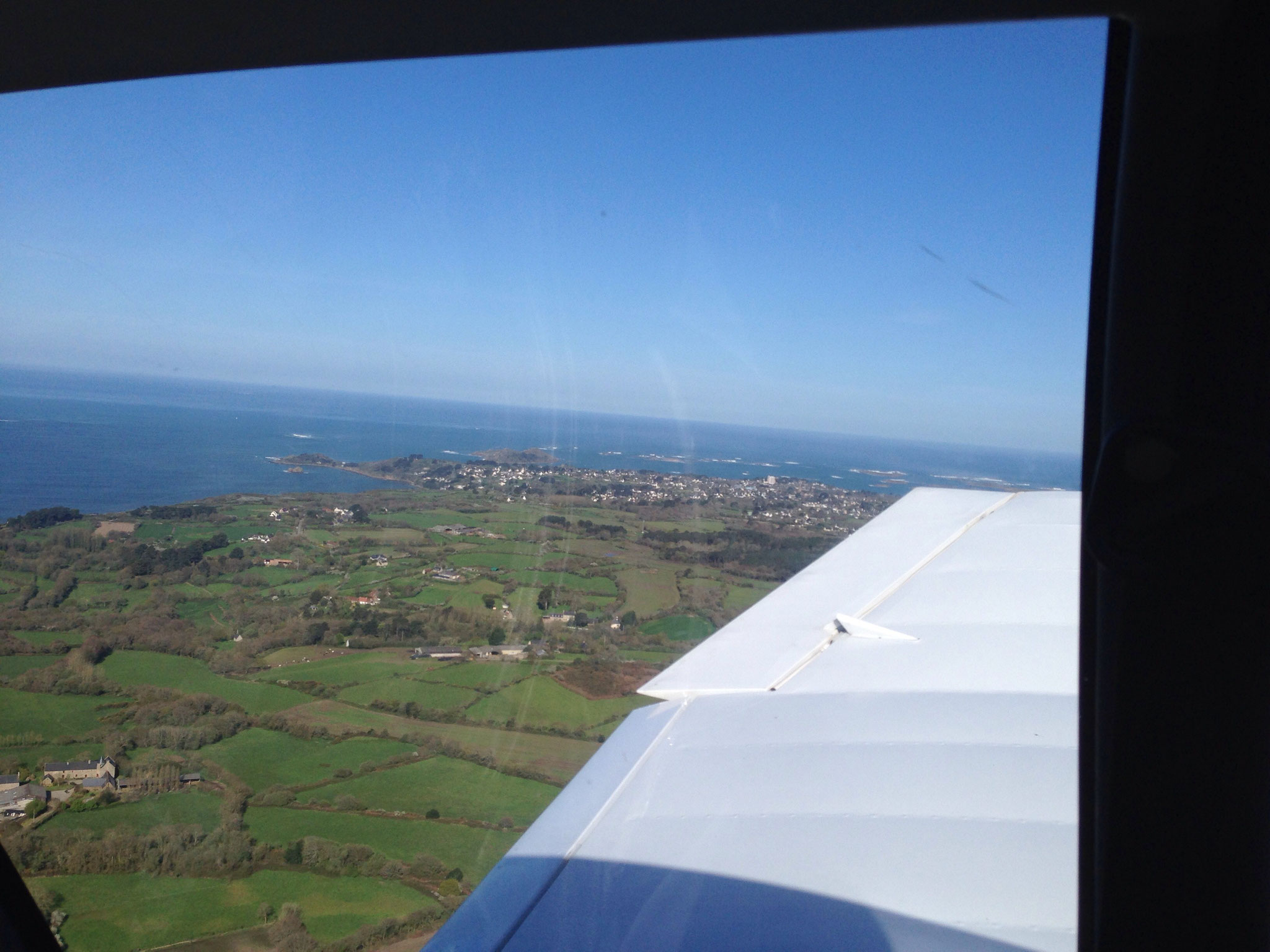 Après le décollage de Lannion pour St-Brieuc, en DR400