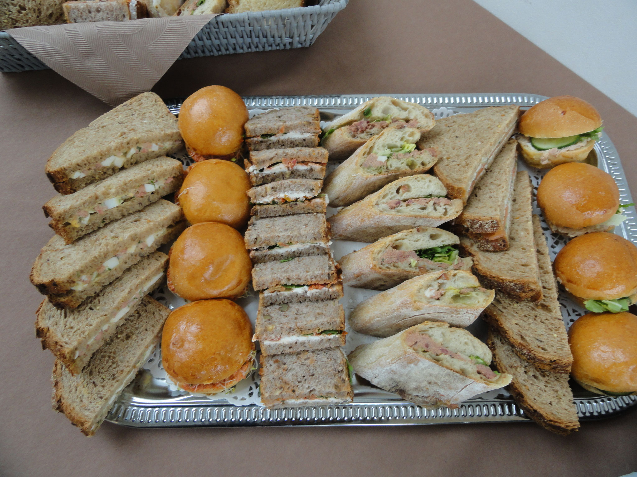 Sandwiches garnis