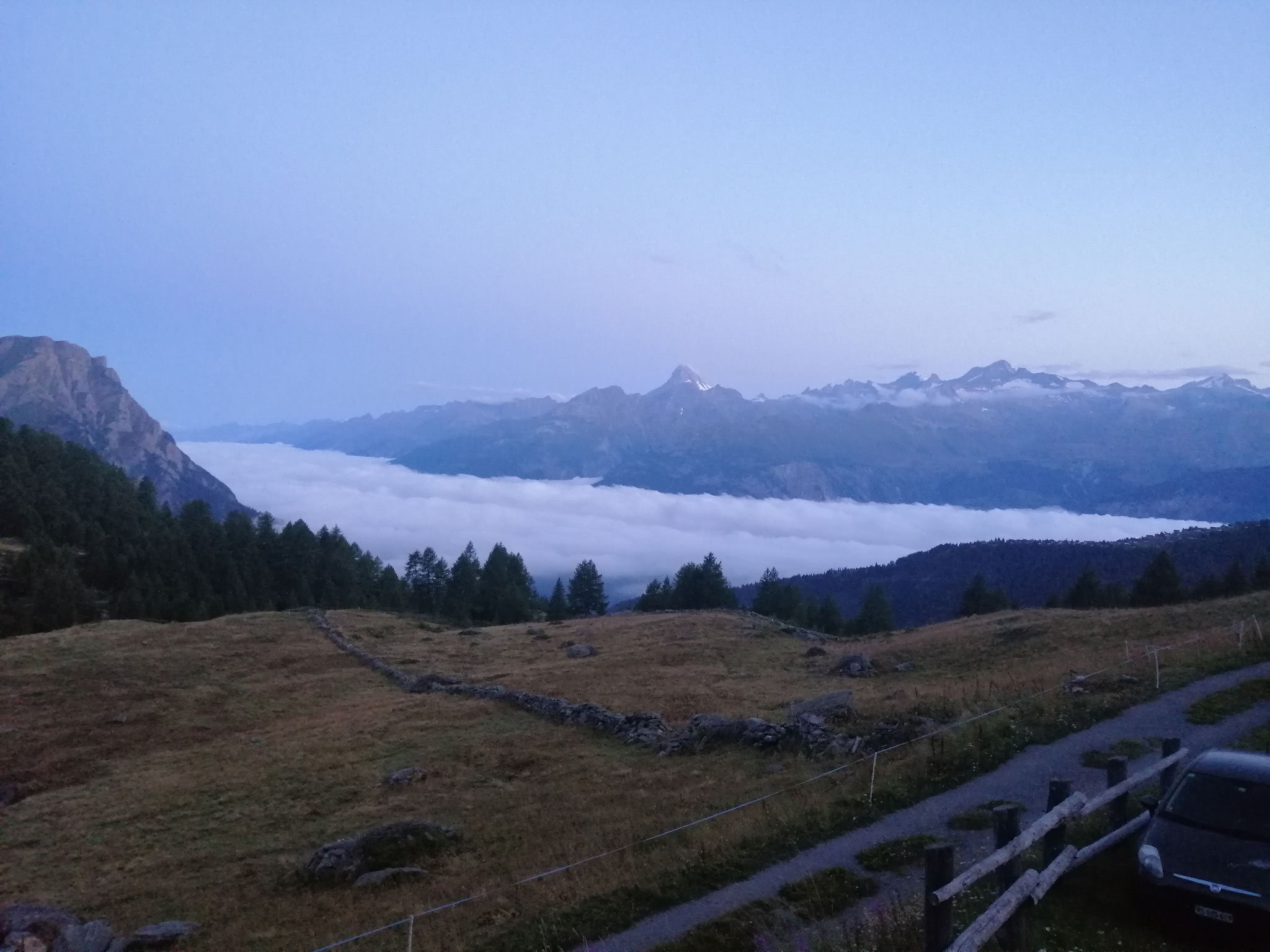 Nebelmeer über dem Rhonetal