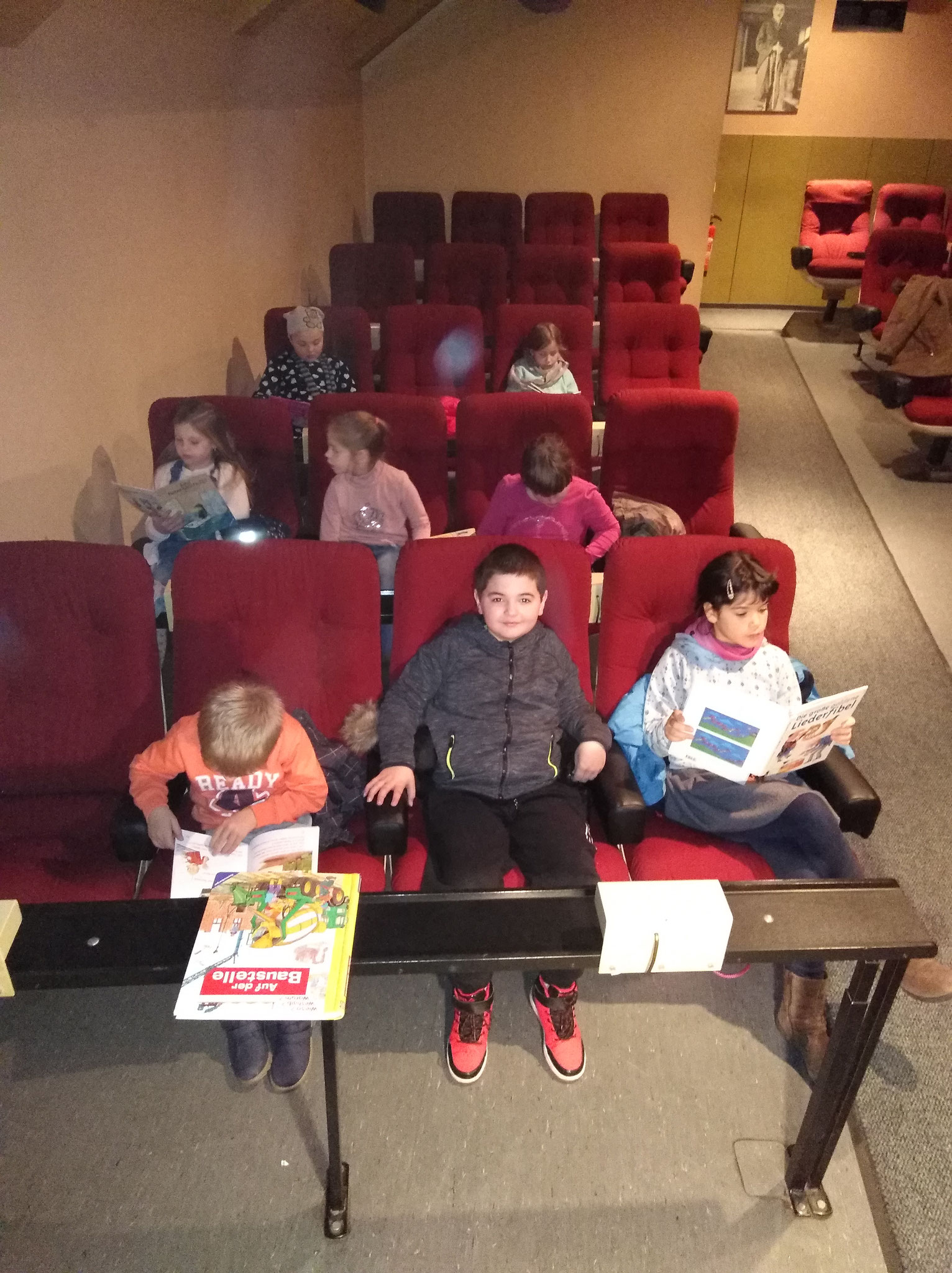 Laurentiusschüler der SEP 4 im Scala Filmtheater