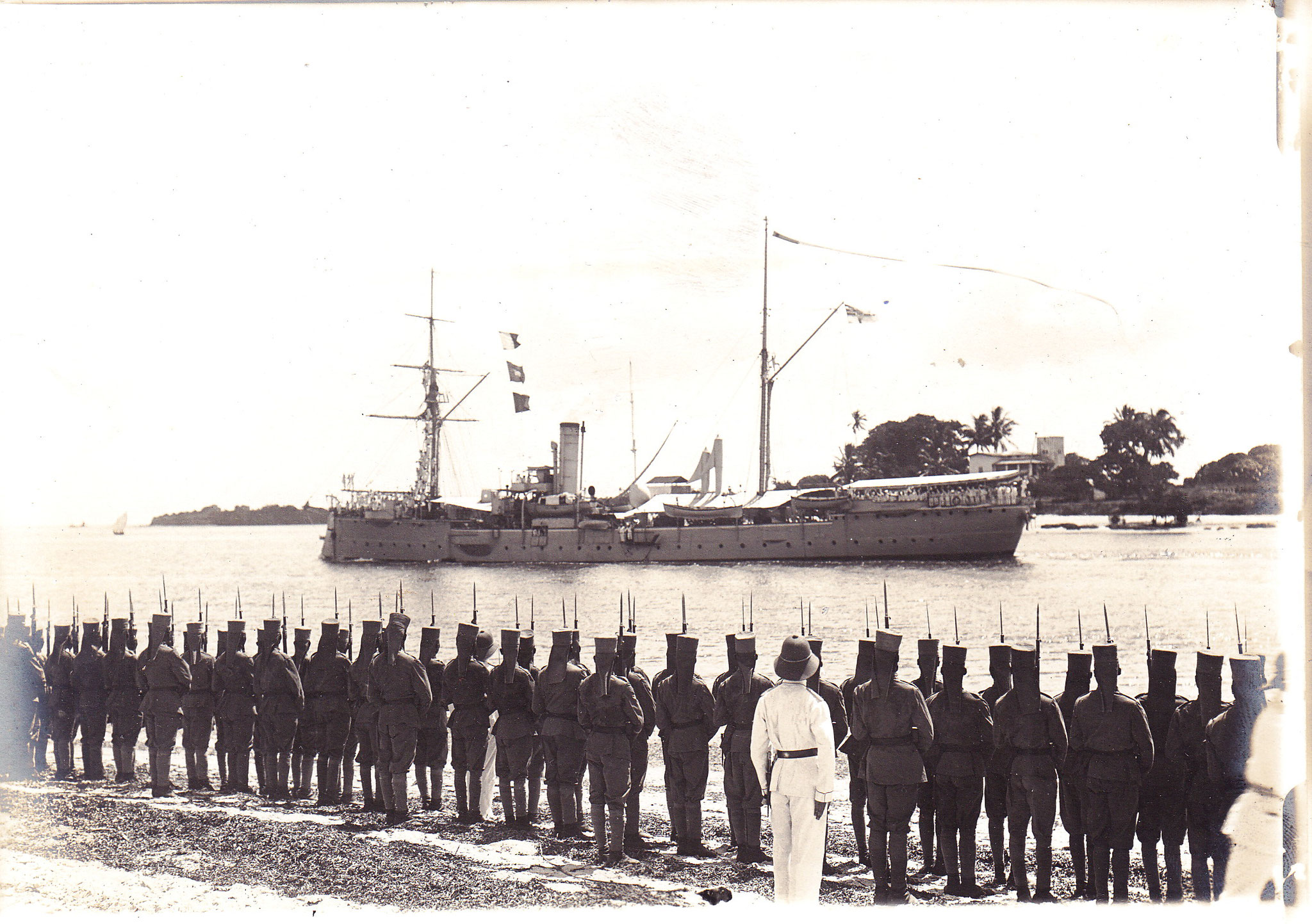 Verabschiedung und Ausreise S.M.S. Seeadler am 09.01.1914 zurück nach Deutschland I