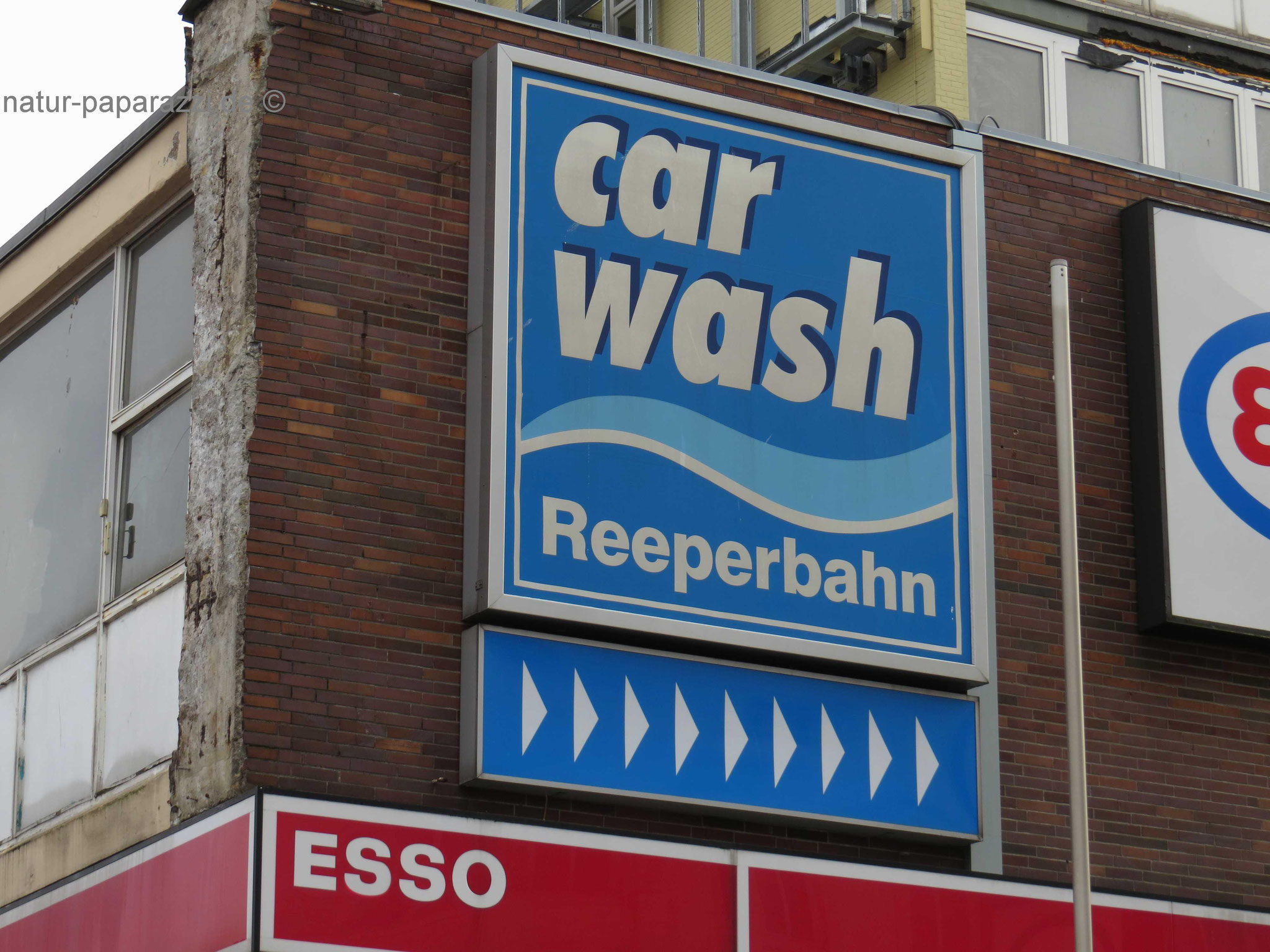 Was ist der Kiez schon ohne die Esso-Tanke und die Esso-Häuser? 2014 wurden sie wegen Einsturzgefahr abgerissen.