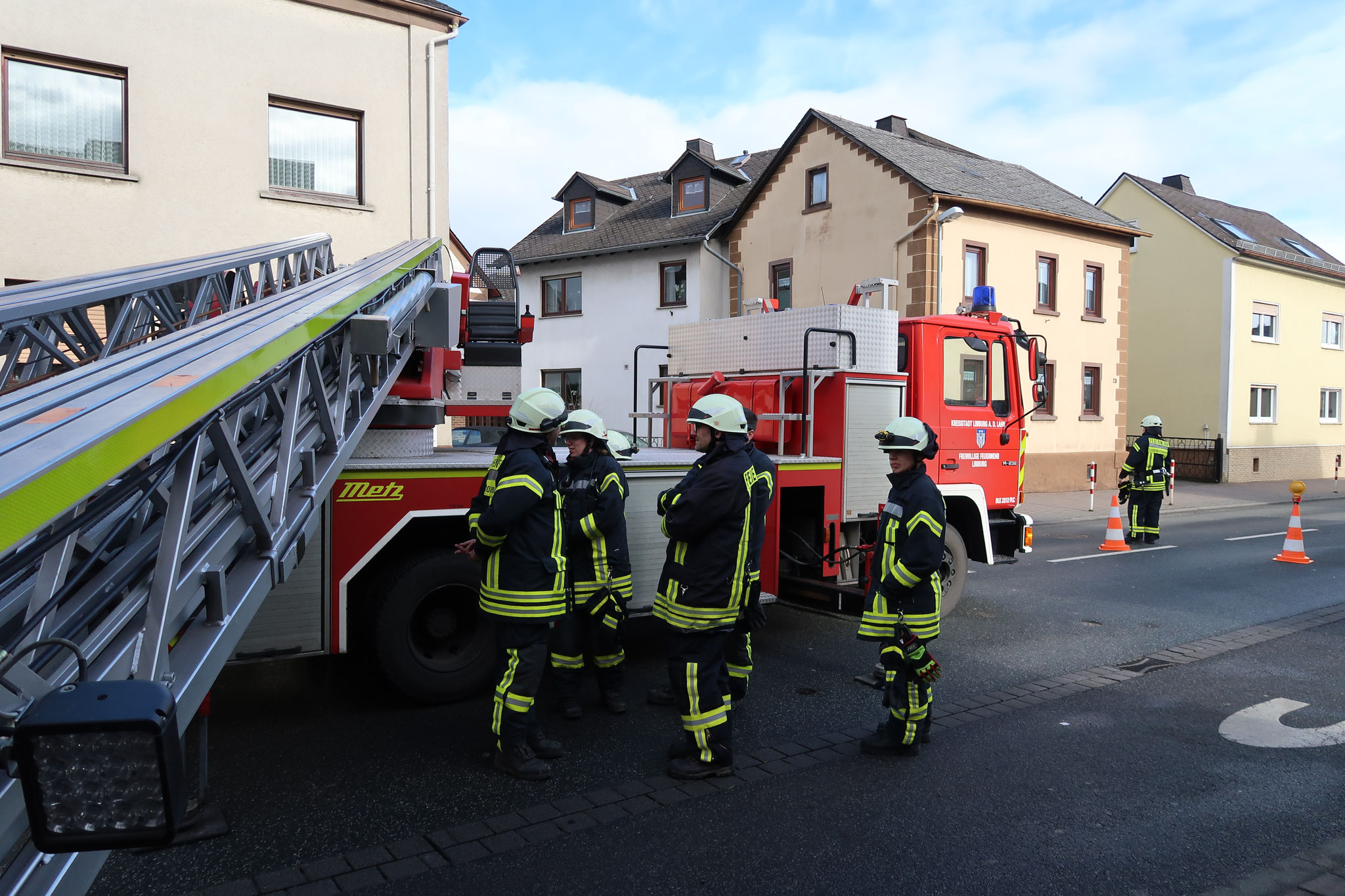 Kaminbrand, Lindenholzhausen, Frankfurter Straße