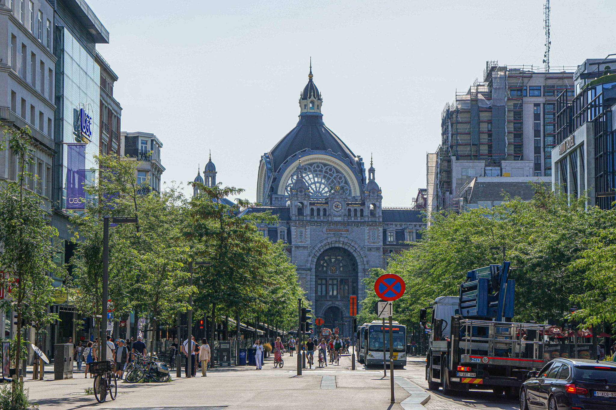 Blick auf den Hauptbahnhof Antwerpens