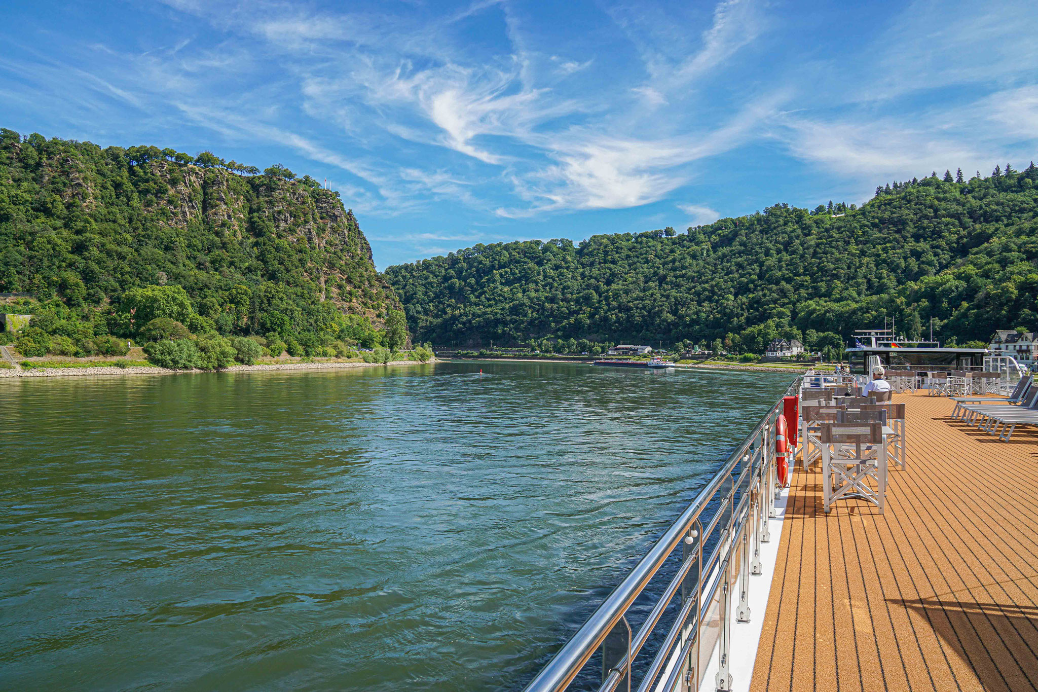 Im Blick: Der berühmte Loreleyfelsen