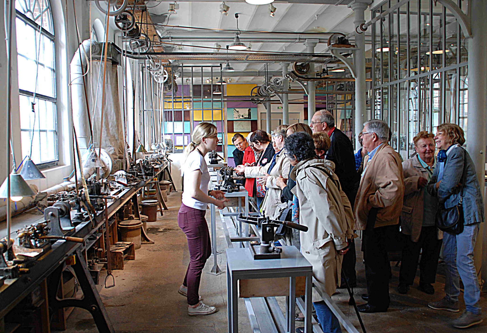 Atelier de boutonnerie, démonstration