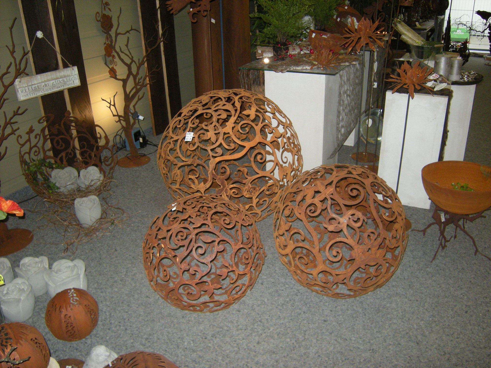 Edle Rostkugeln - Rost Dekorations Artikel für Haus & Garten