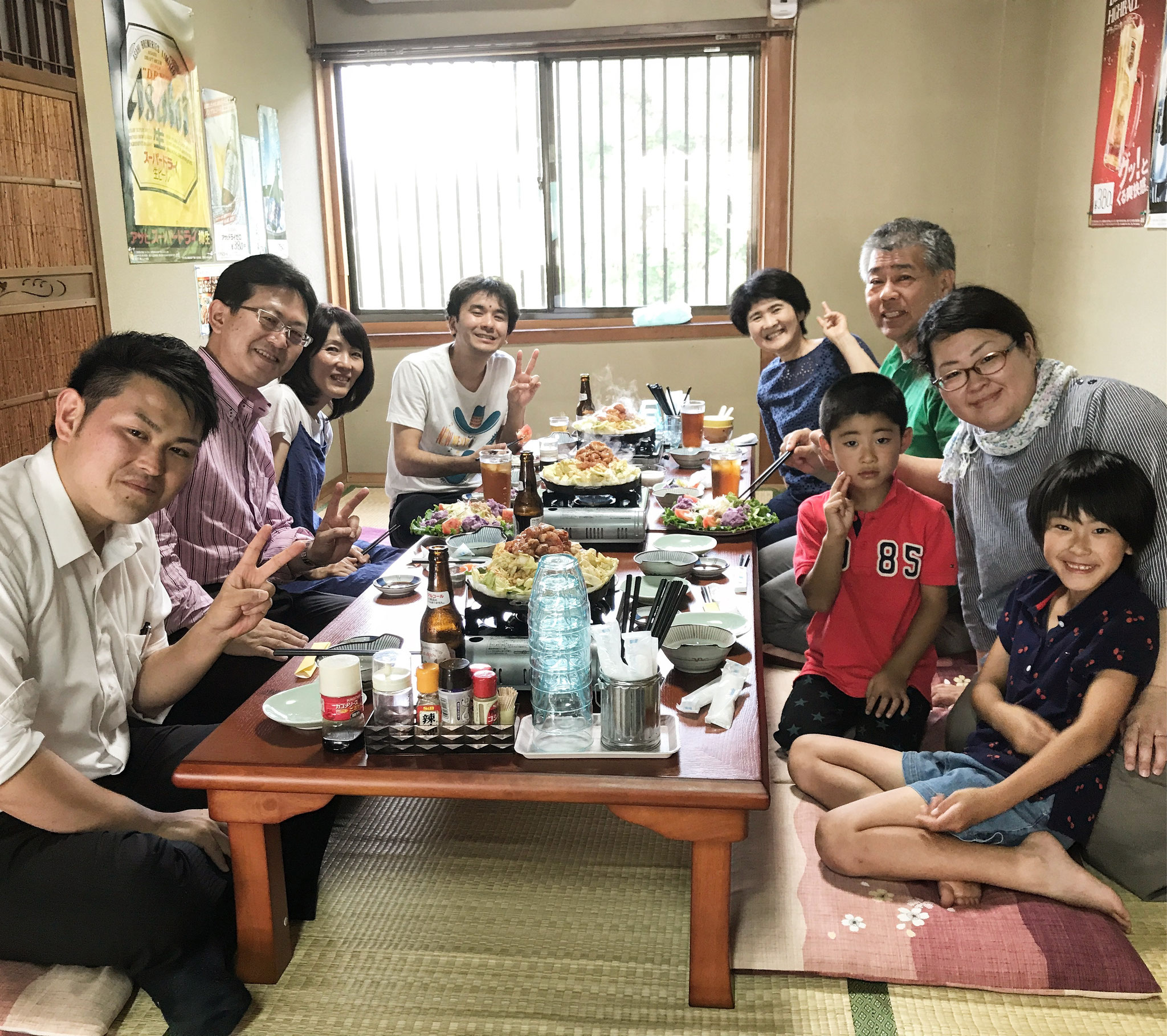 ご家族と気の合う仲間でのお食事もできます。