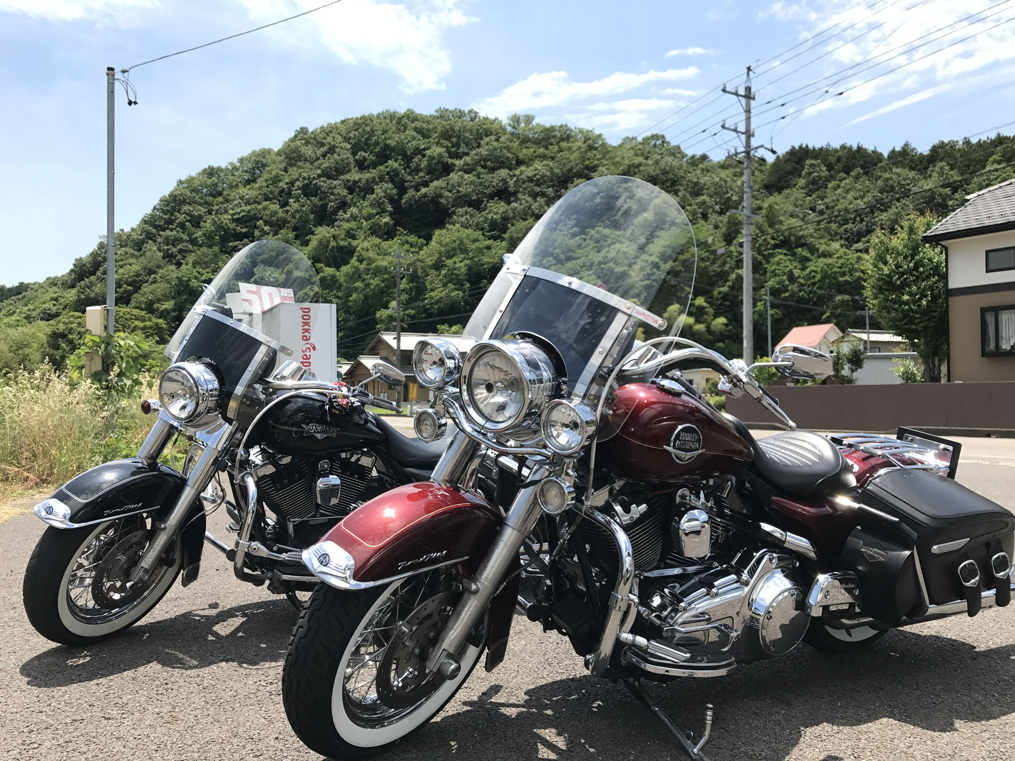 バイクを置くスペースも十分あります。
