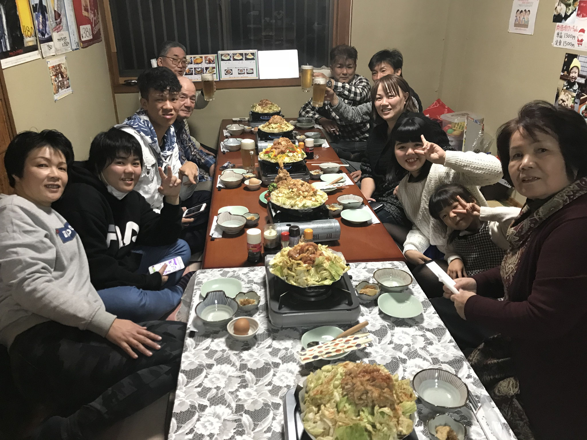 ご家族とお友達ご家族と楽しいお食事、飲み会もしていただいております。