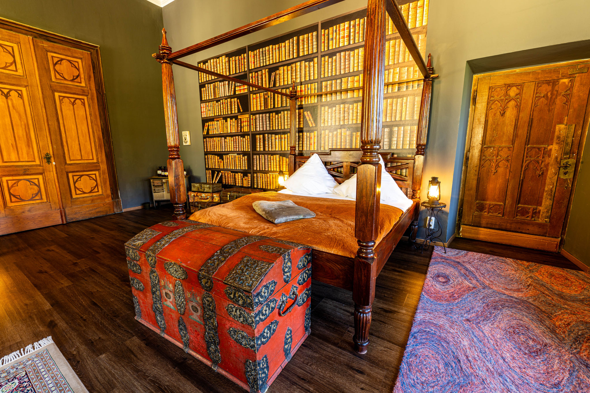 Großes Himmelbett im Gryffindor Schlafraum