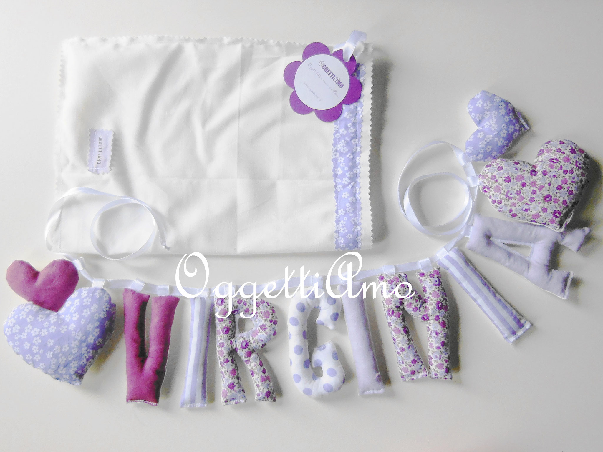 Un'idea regalo per il compleanno di Virginia: una ghirlanda di lettere imbottite lilla e viola