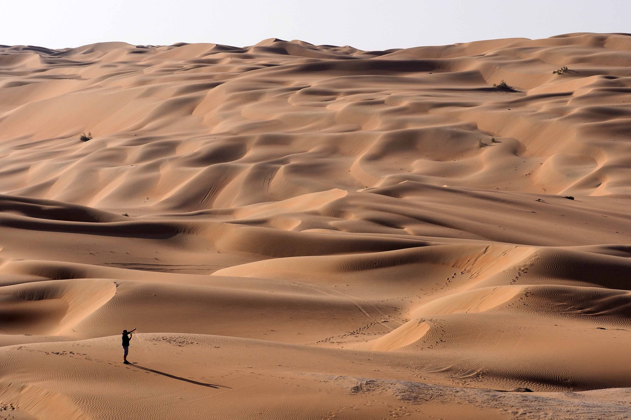 Mon pote Bastien découvre le Rub Al Khali - Emirats Arabes Unis