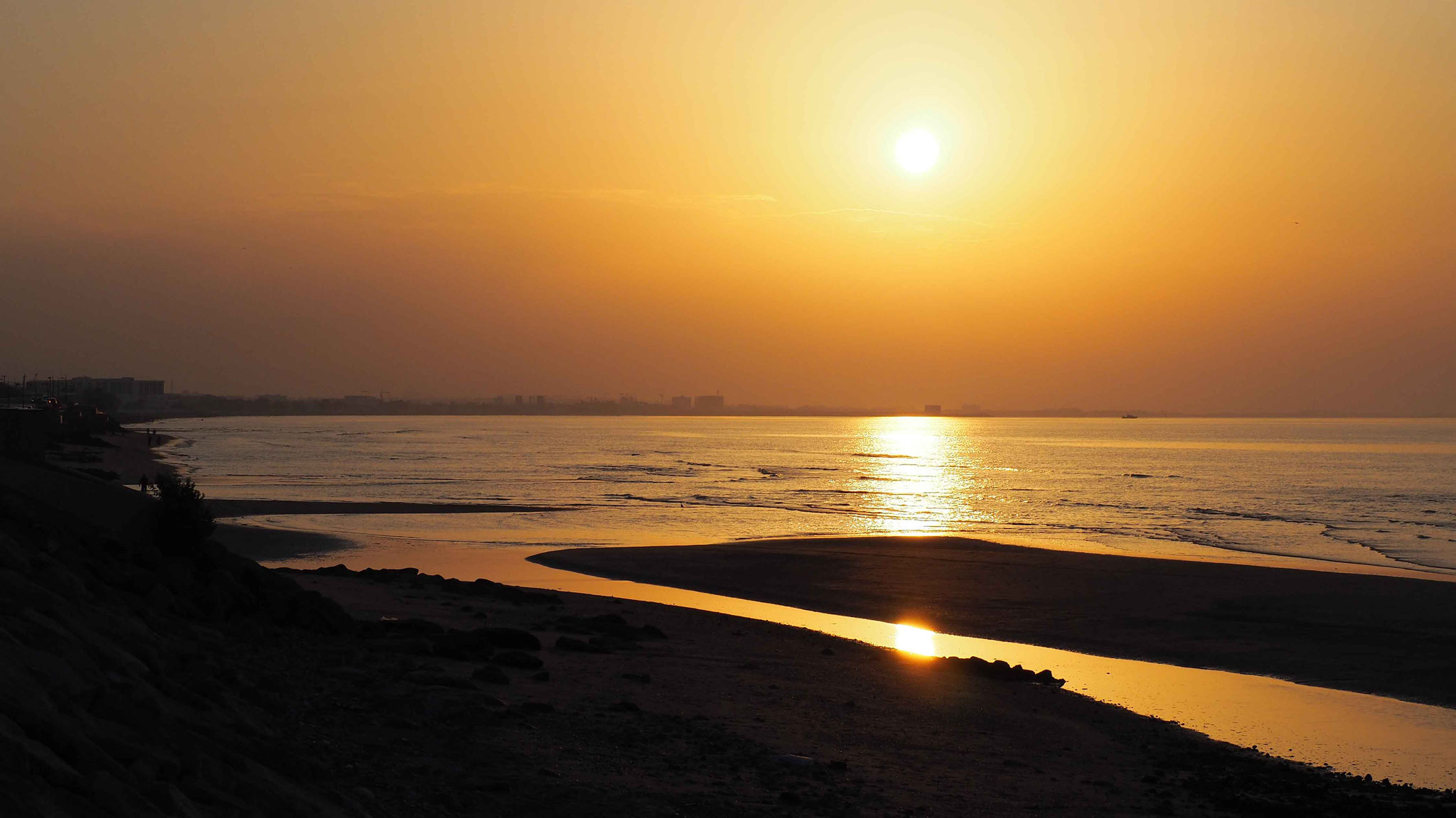 Coucher de soleil sur la plage de Qurm - Oman