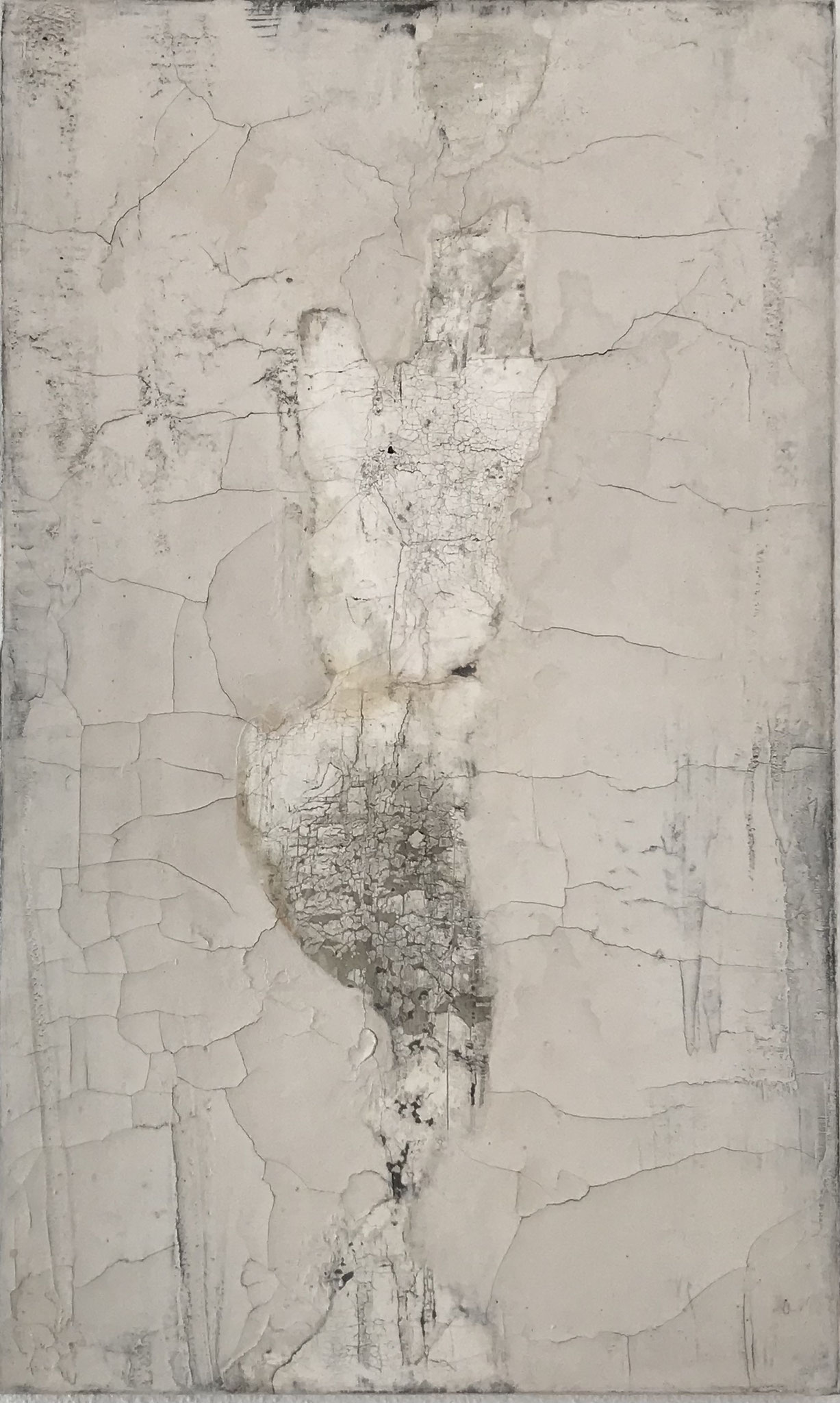 Gesteinsmehle 1 - 60 x 100 cm, Sumpfkalk-Mamormehl-Struktur und Champagnerkreise auf Leinwand