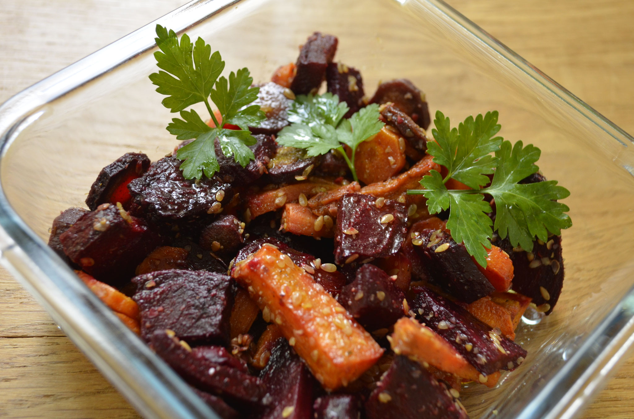Buntes Ofengemüse mit Rote Bete, Möhren, Süßkartoffeln