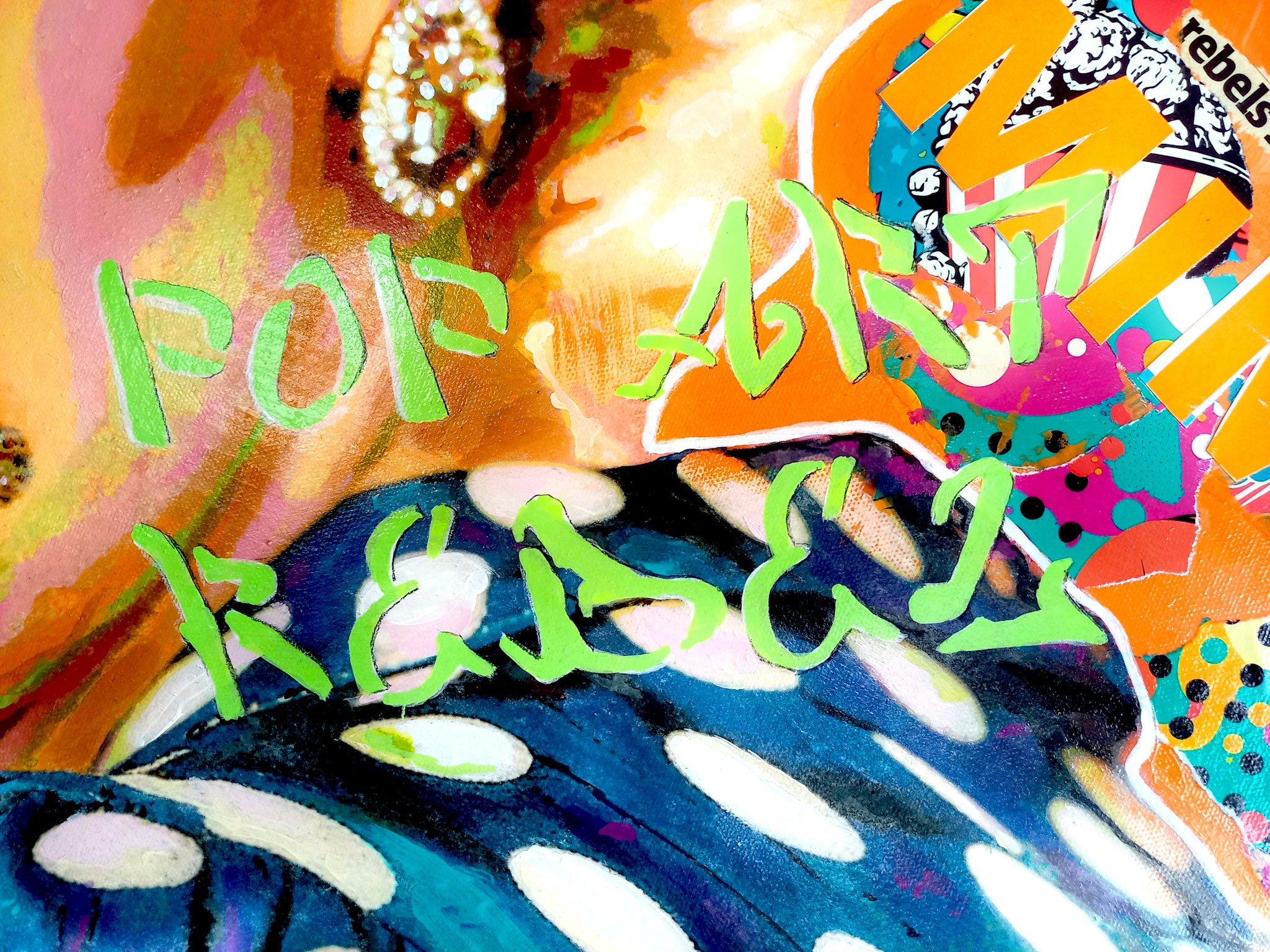 Detail "beyond my shoulder"
