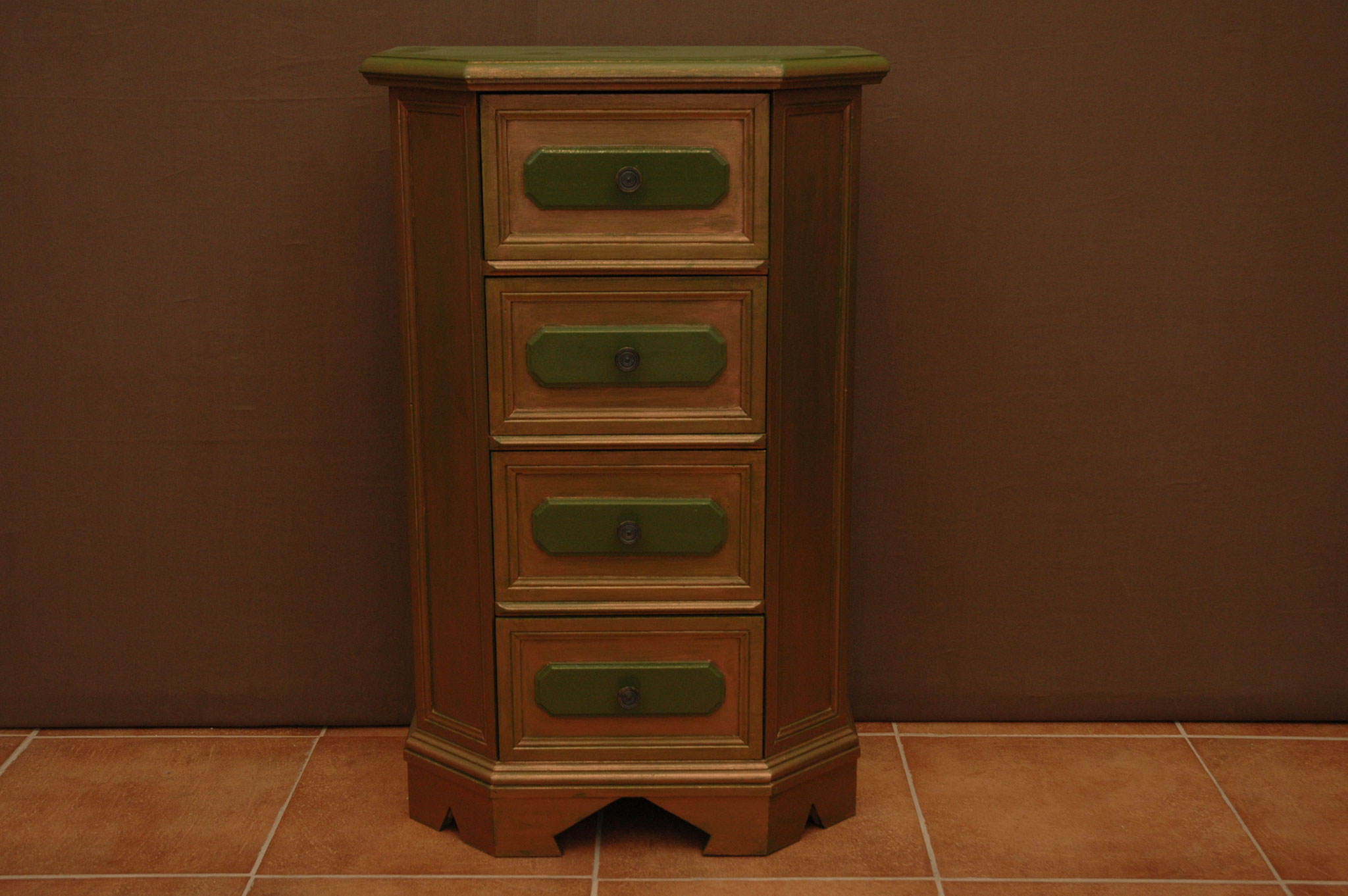 Meuble cuivre et vert  4 tiroirs dim: h 80 x L 50 x l 30 - VENDU -