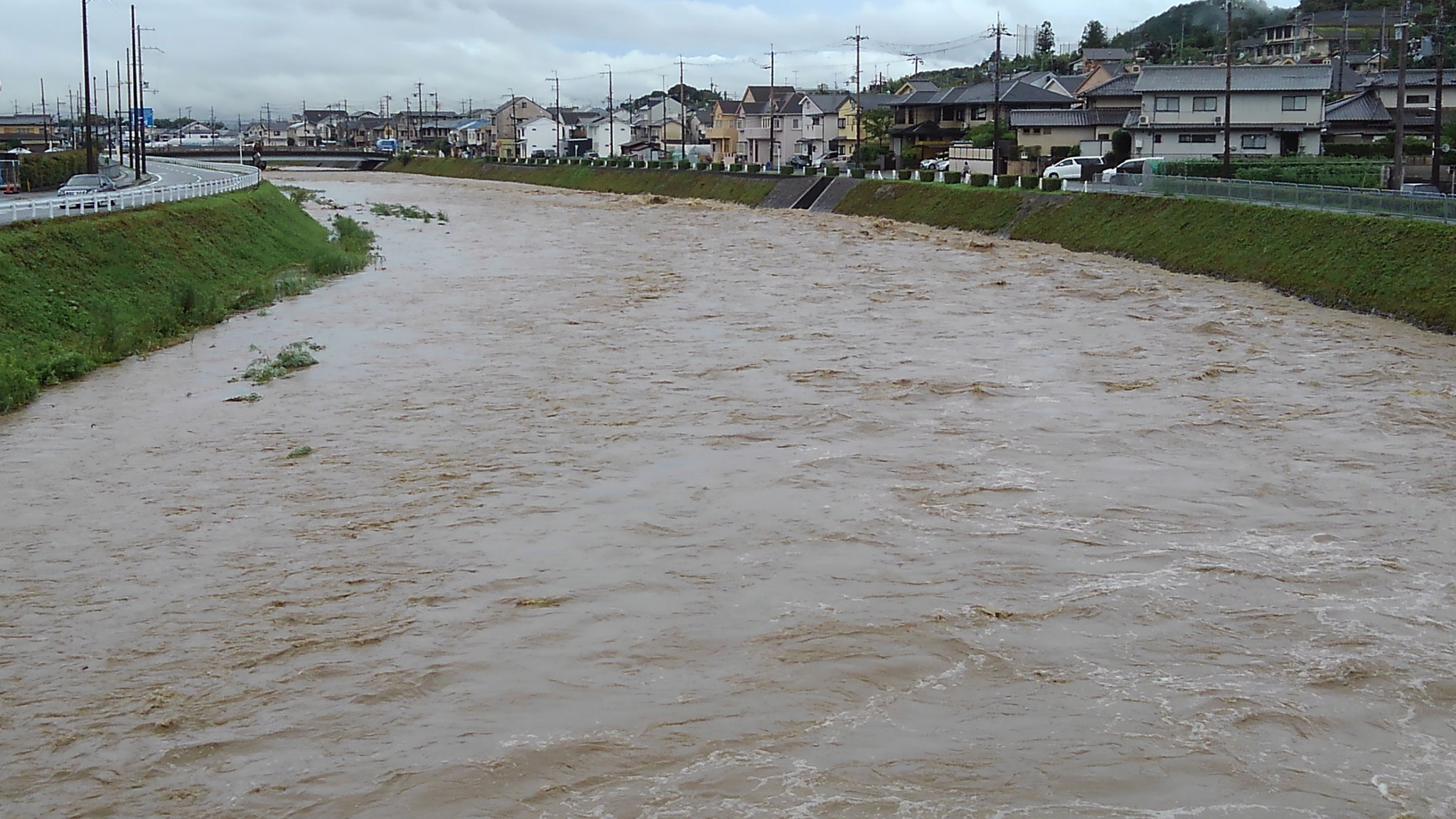 庄田橋から下流