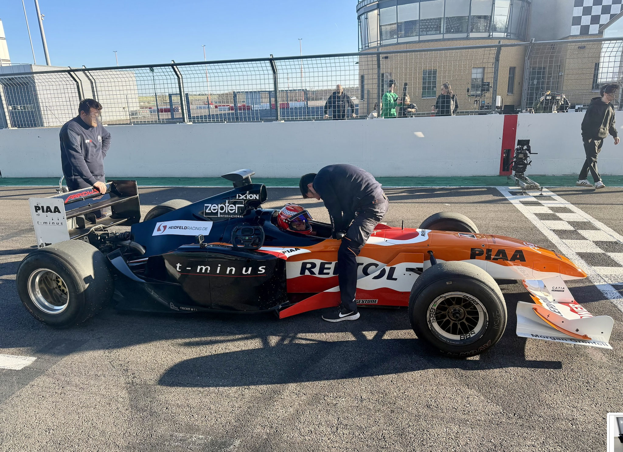 Formel 1 Cars Autos für Filmaufnahmen & Fotoshooting mieten