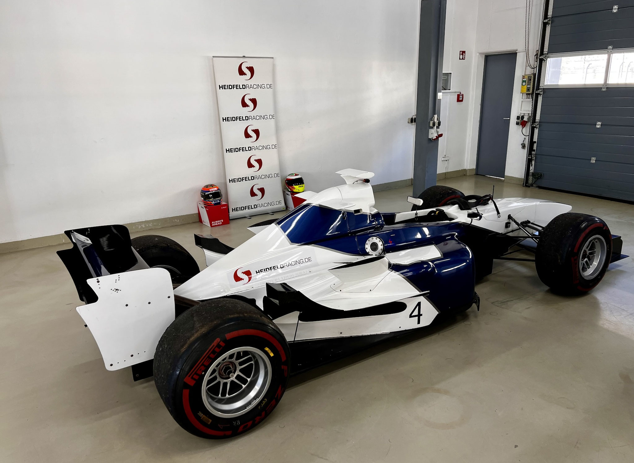 Formel 1 Cars Autos für Filmaufnahmen & Fotoshooting mieten