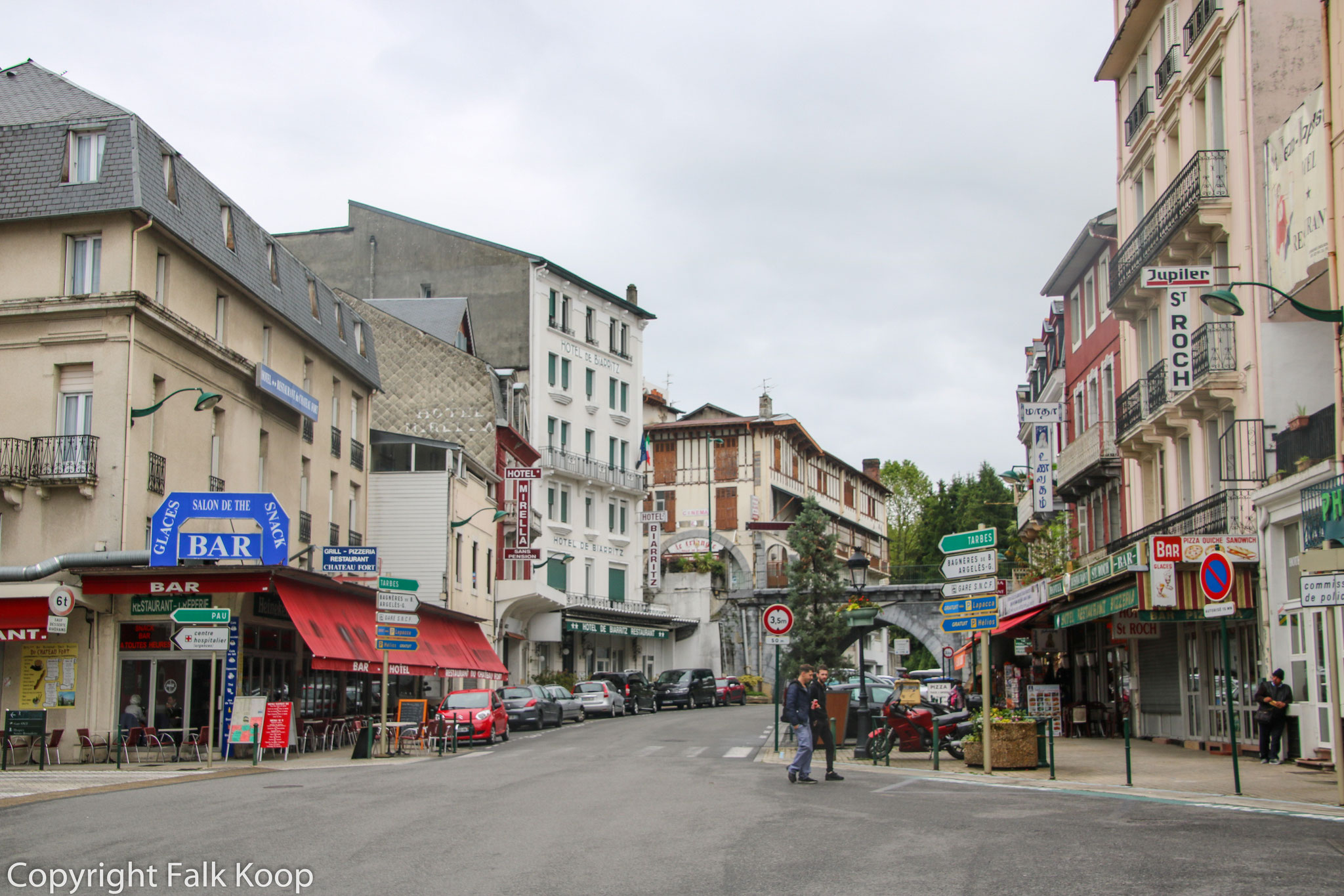 Bild: Straßen in Lourdes