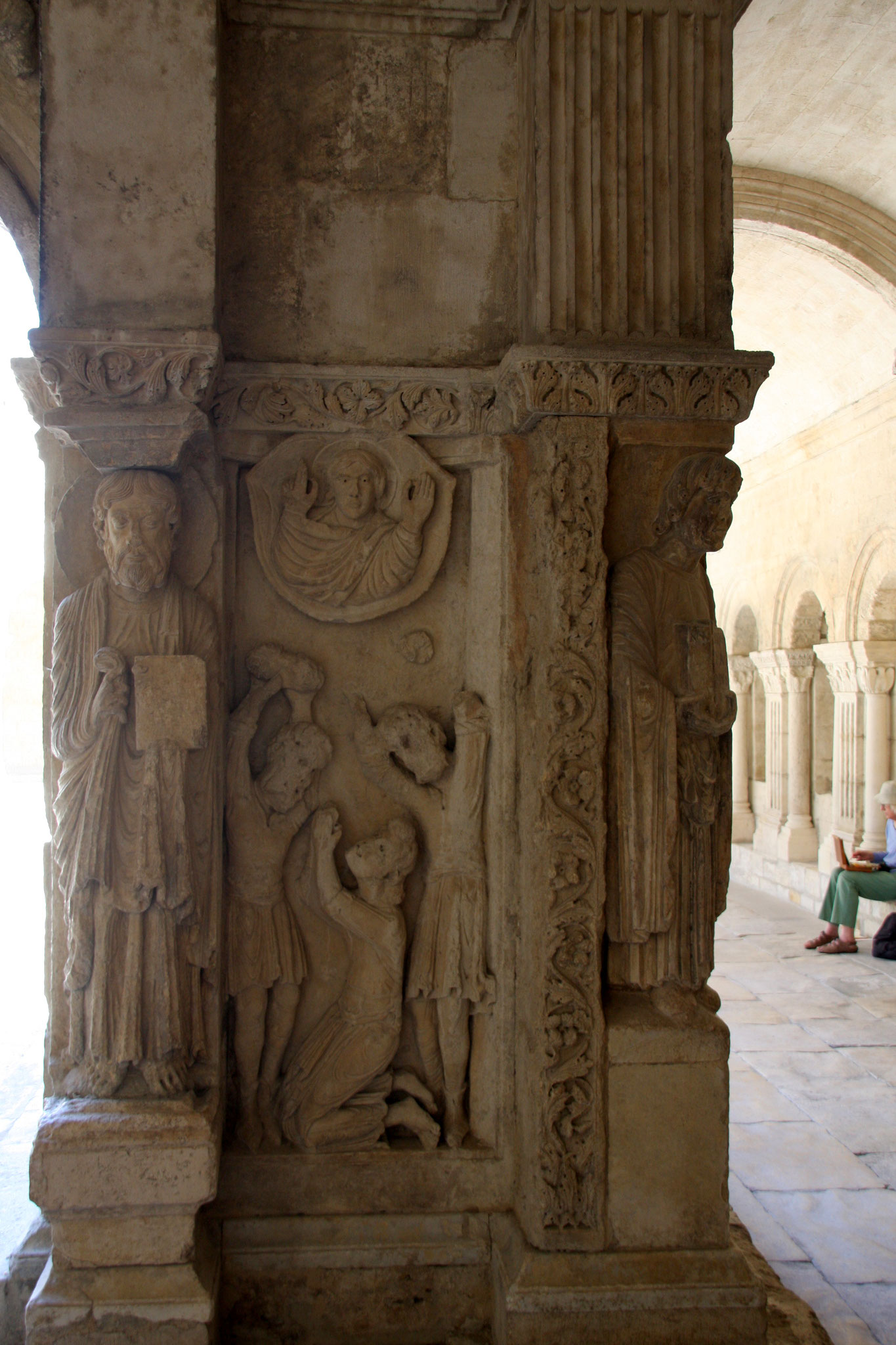 Bild: Kreuzgang von St.-Trophime, Arles, Provence