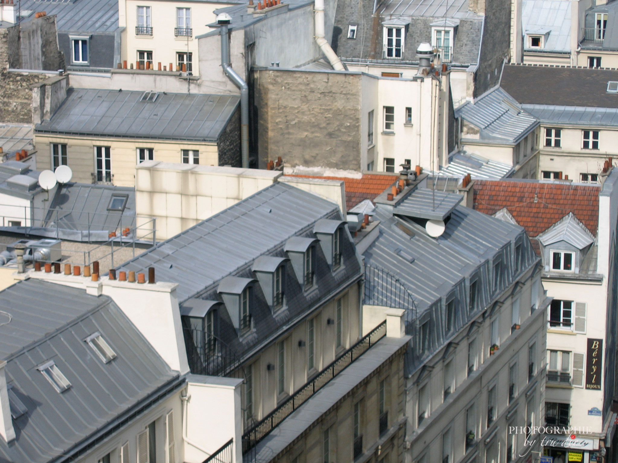 Bild: Aussicht von der Dachterrasse der Galeries Lafayette, Paris  