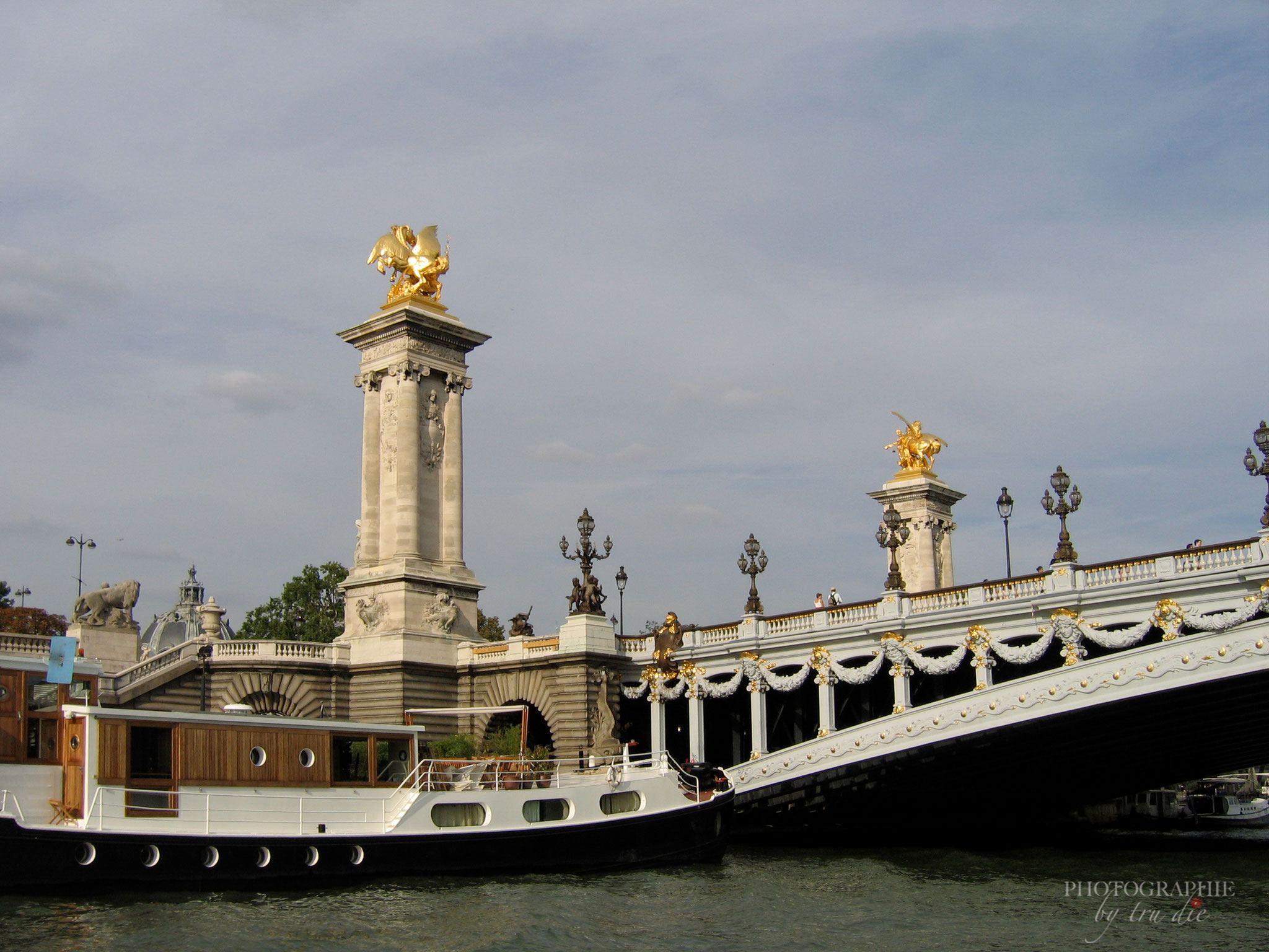 Bild: Pont Alexandré III in Paris 