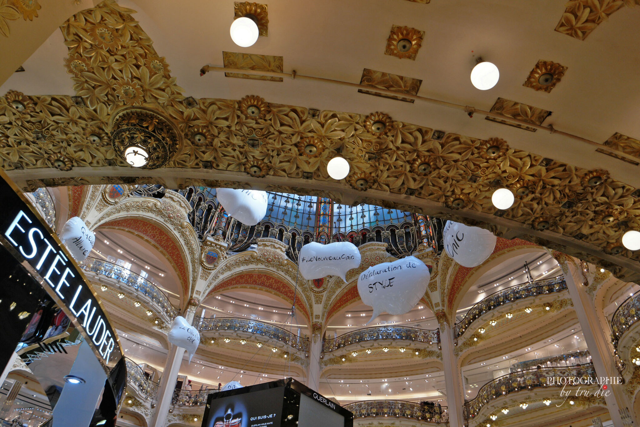 Bild: Galeries Lafayette mit Blick in die Kuppel, Paris 