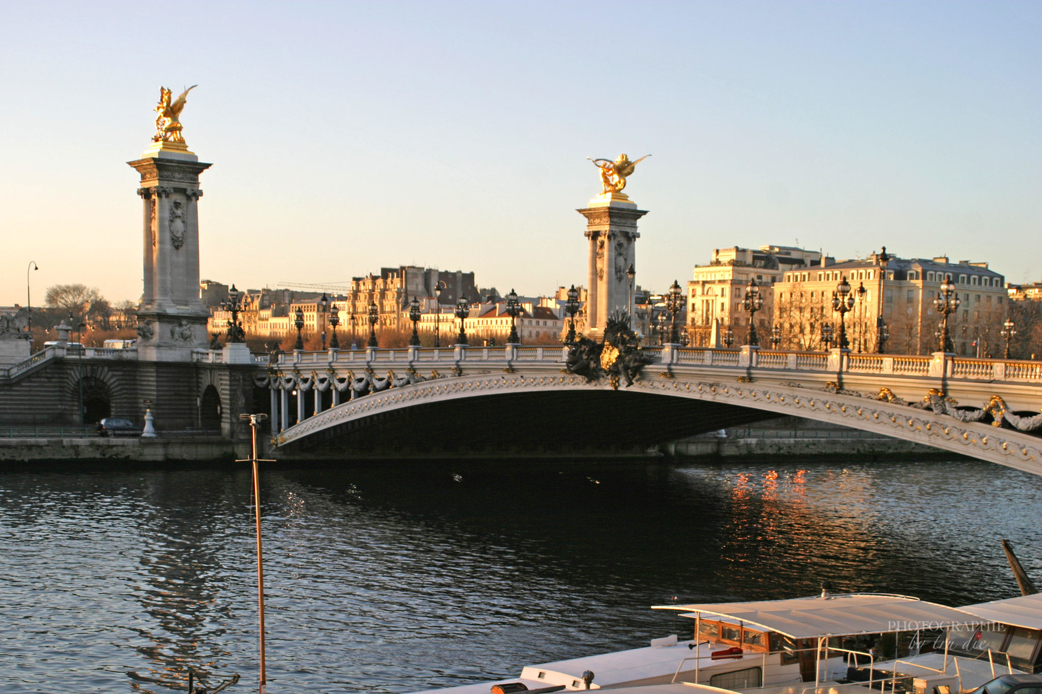 Bild: Pont Alexandré III in Paris