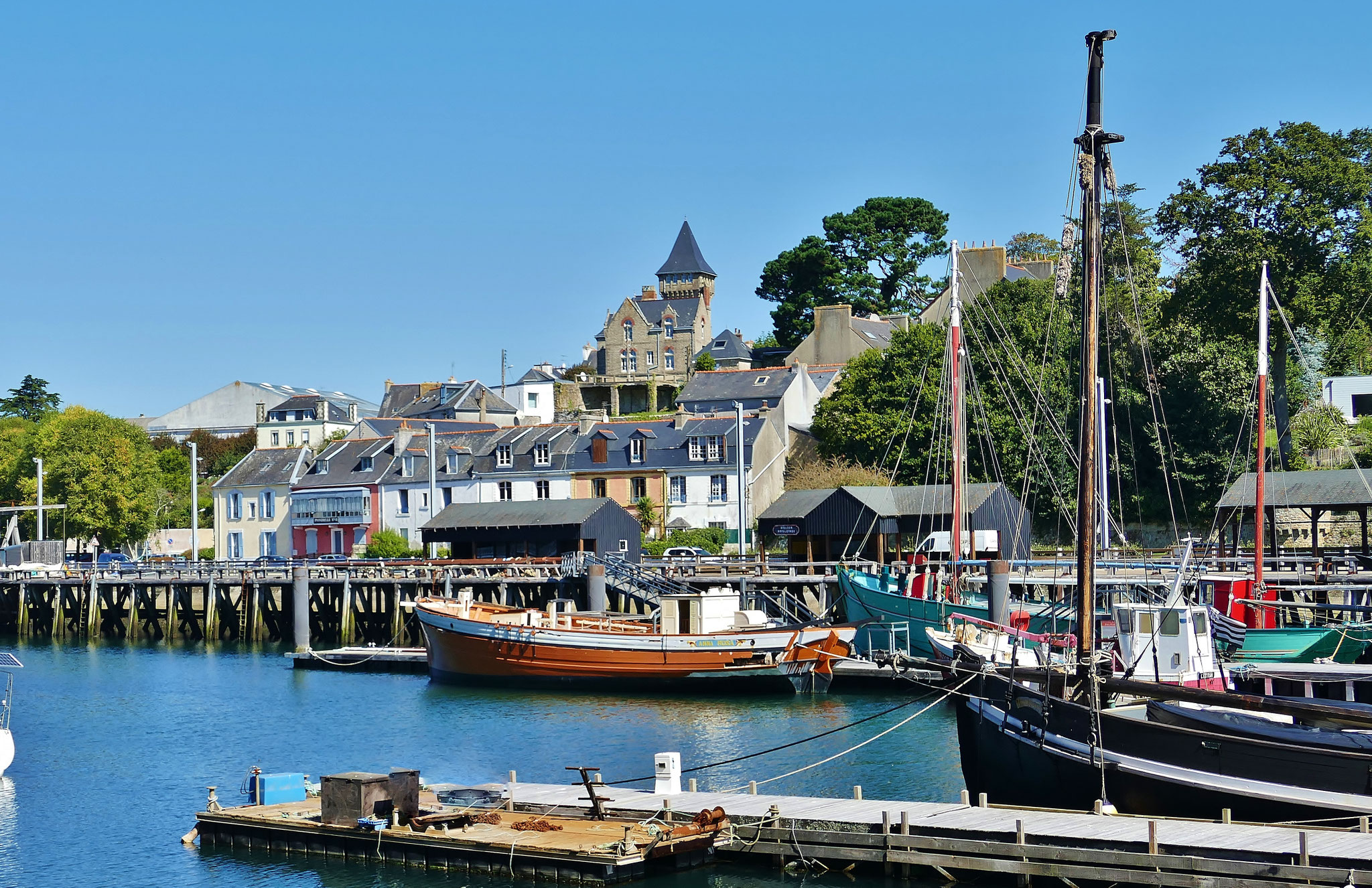 Douarnenez, Museumshafen, alte Schiffe, Port-Rhu