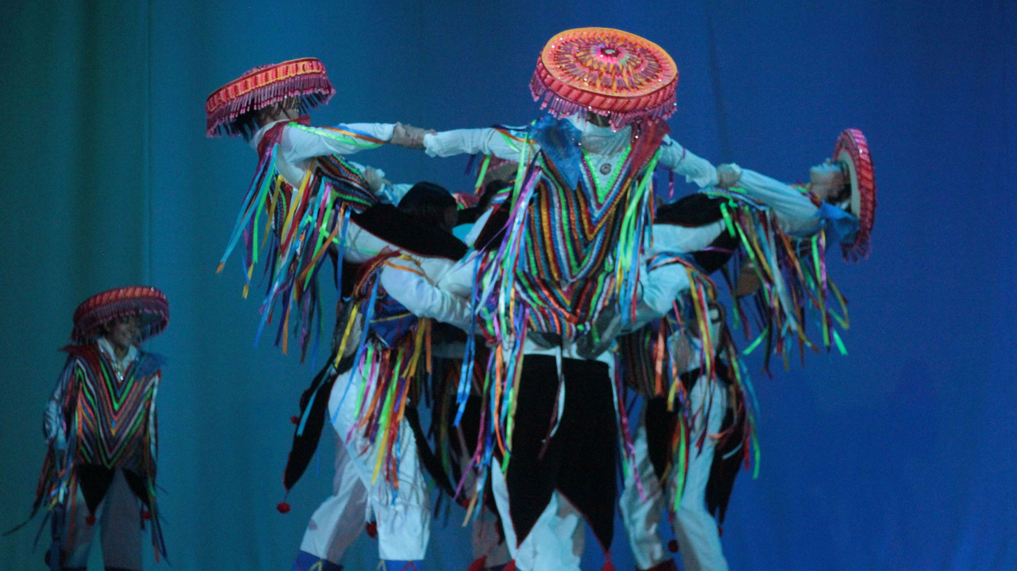 Presentación de danza "La última y nos vamos". Área de danza popular mexicana